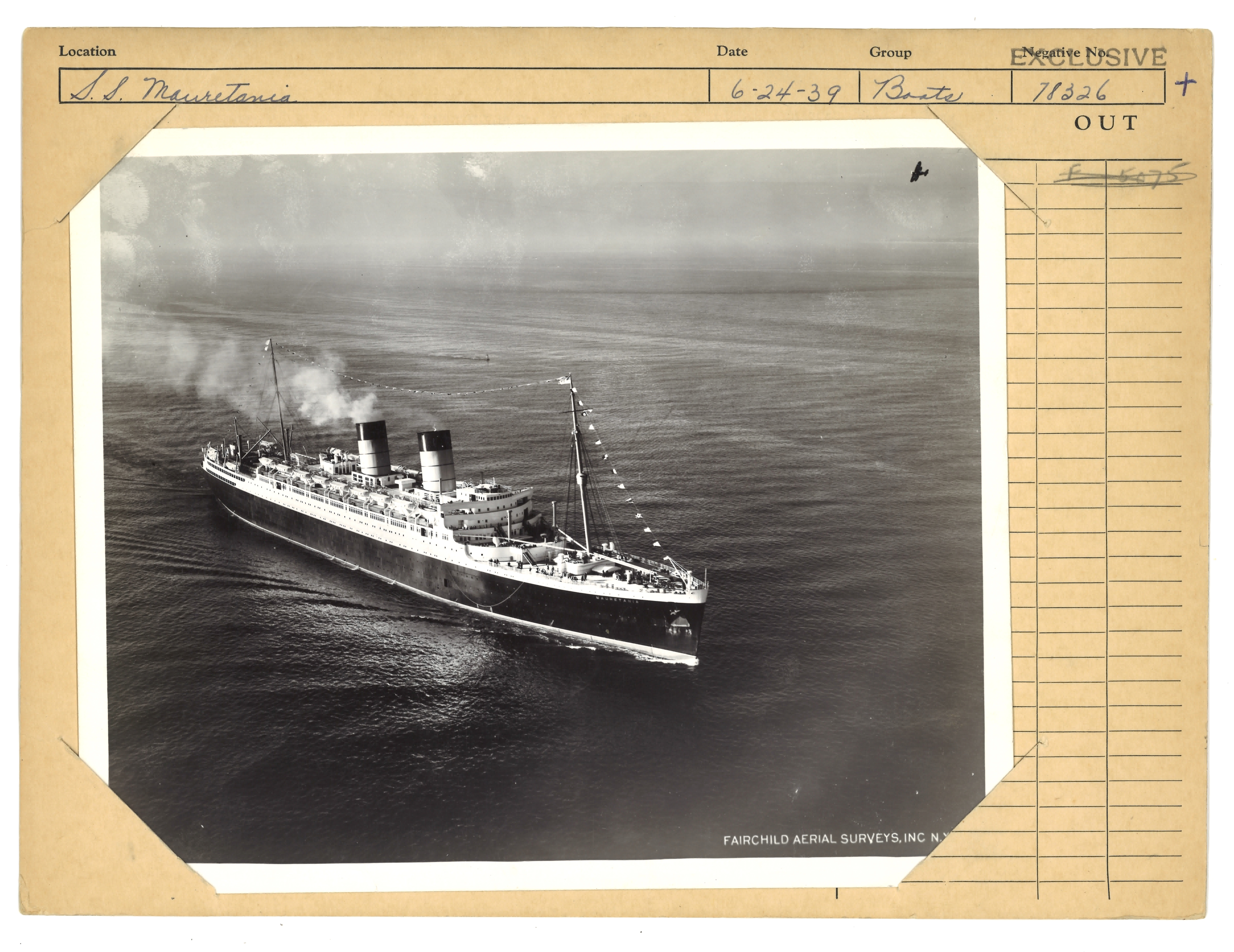 2019/08/19 scanned in office for database, original arrangement of 2018.008.0216- .0219 with info card, recto. 