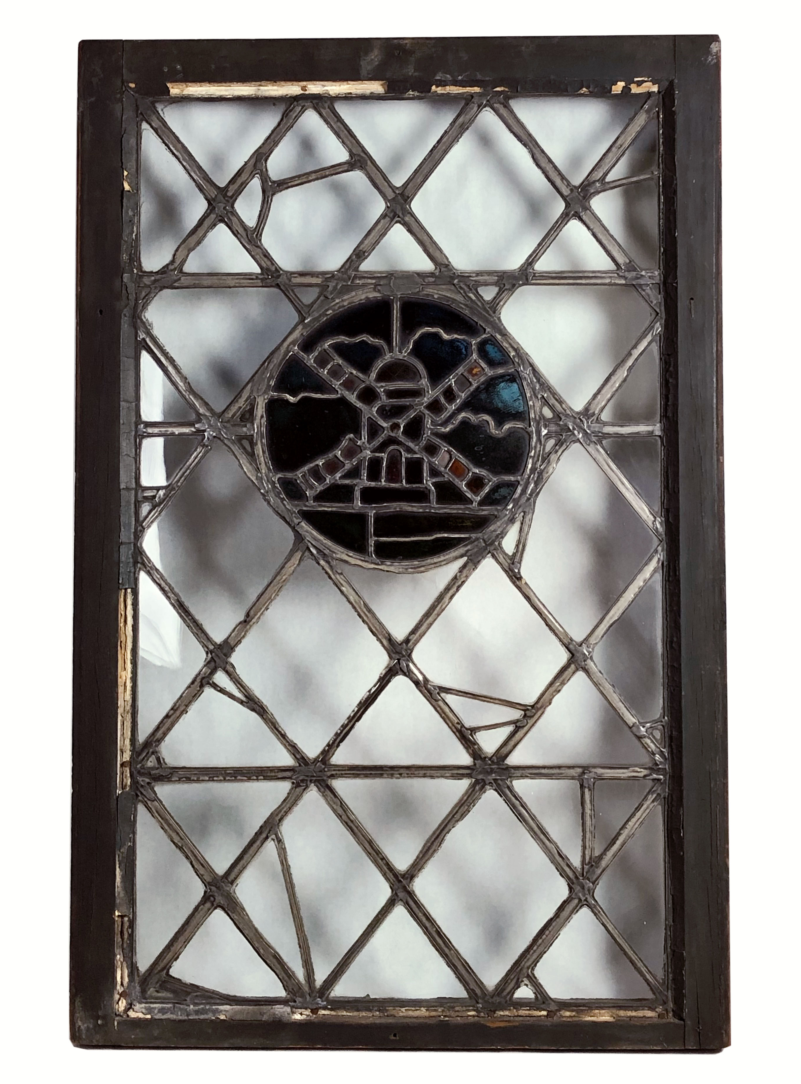 2022/01/27 image modified with white background for online use