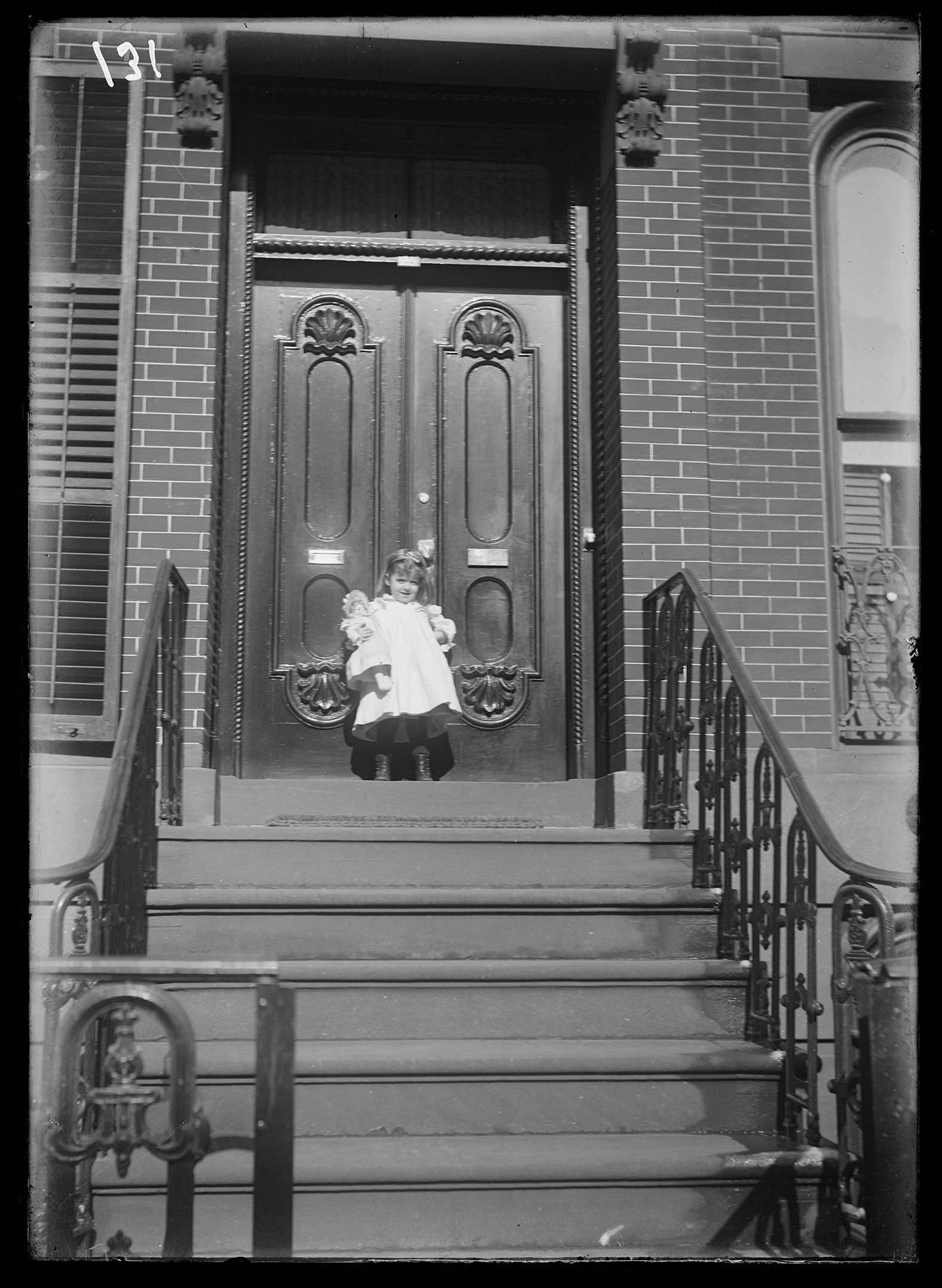 2021/09 access JPEG image from digitization at Chicago Albumen Works