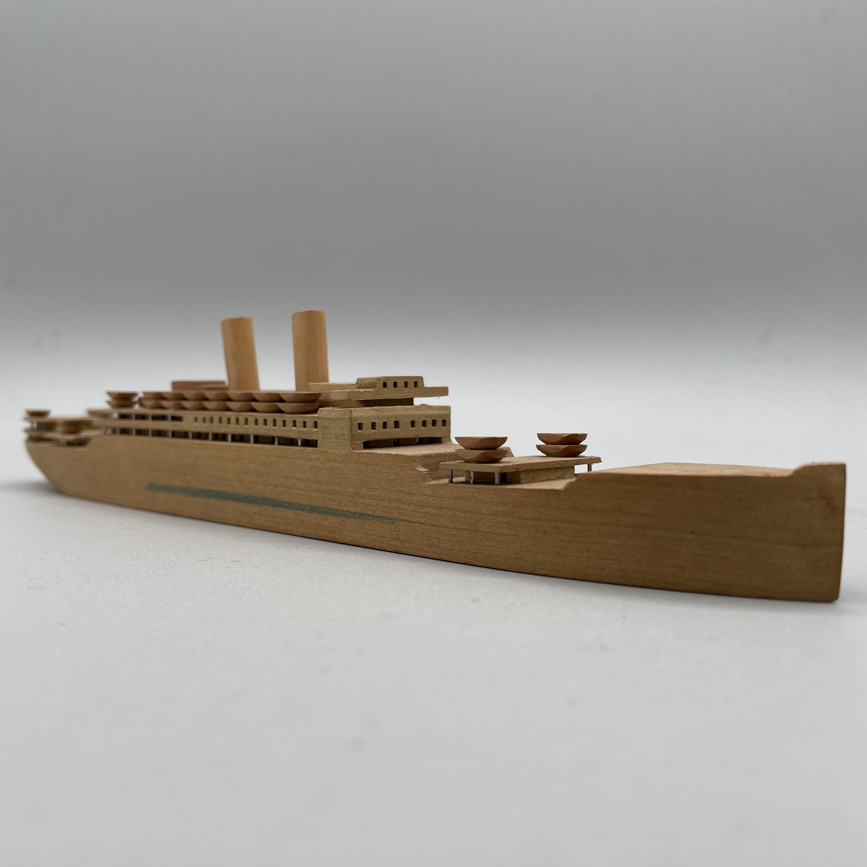 2022/11/04 image taken in storage, for database, starboard side angle