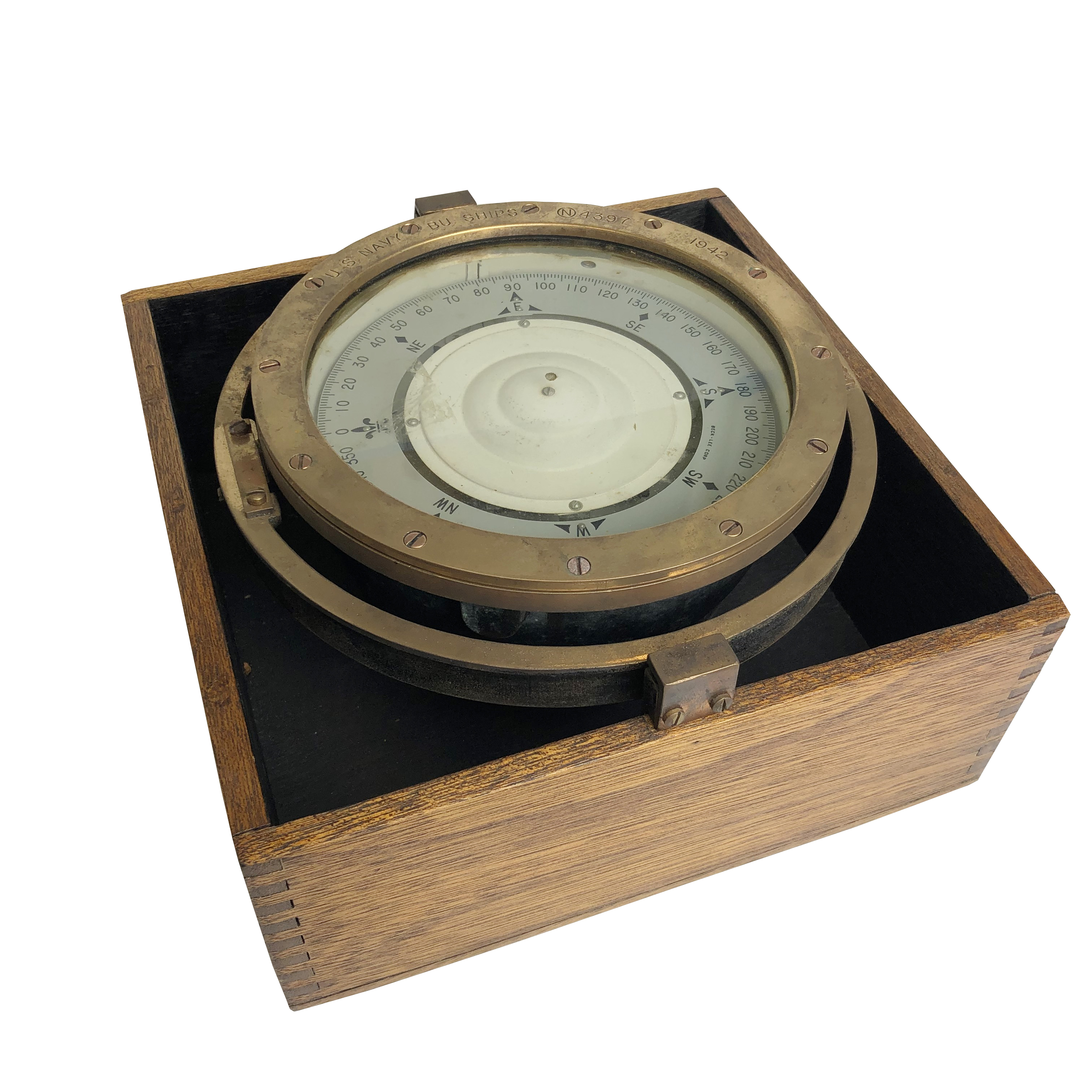 Image 2021/08/26, edited onto white background for database