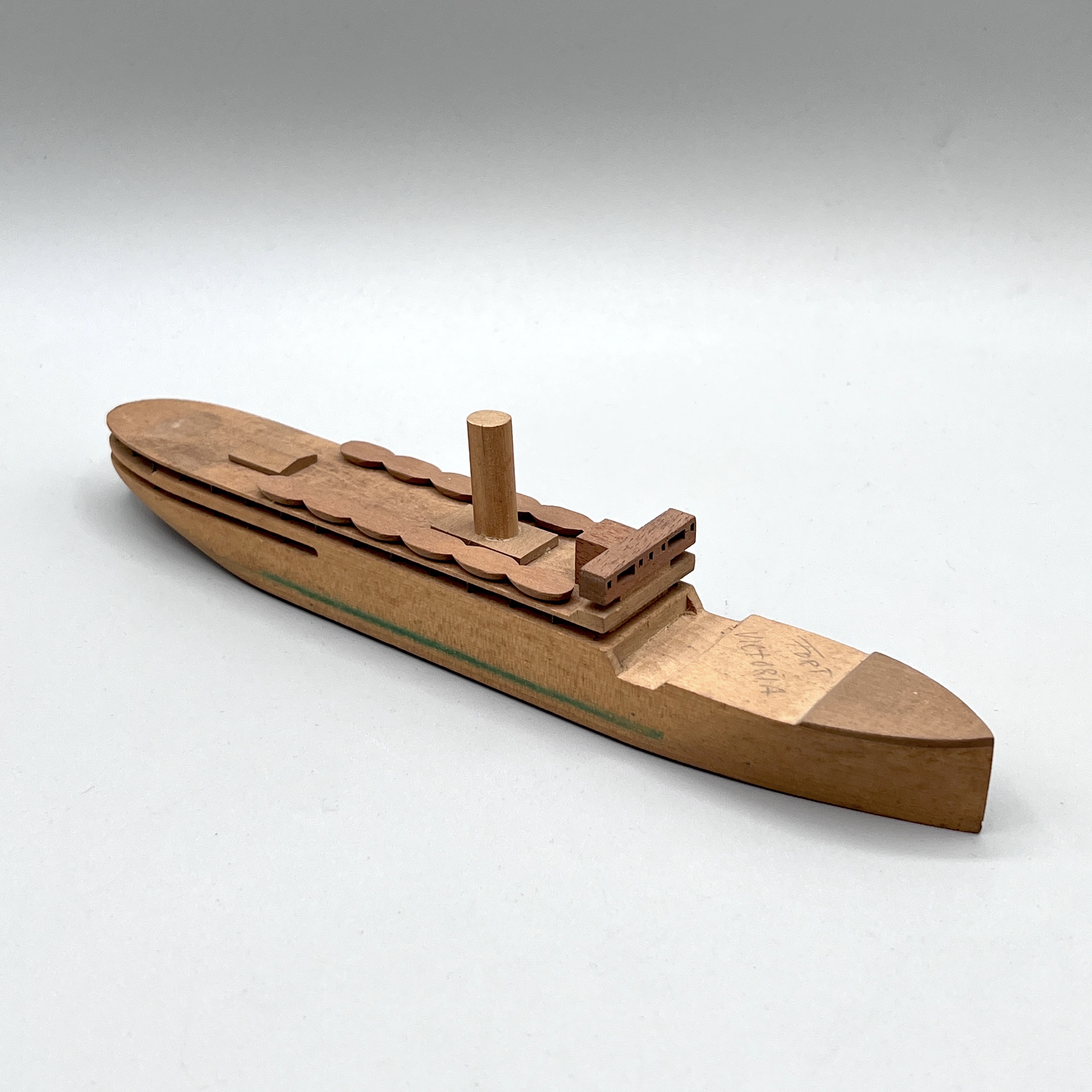 2023/07/31 object photographed in collection storage for database