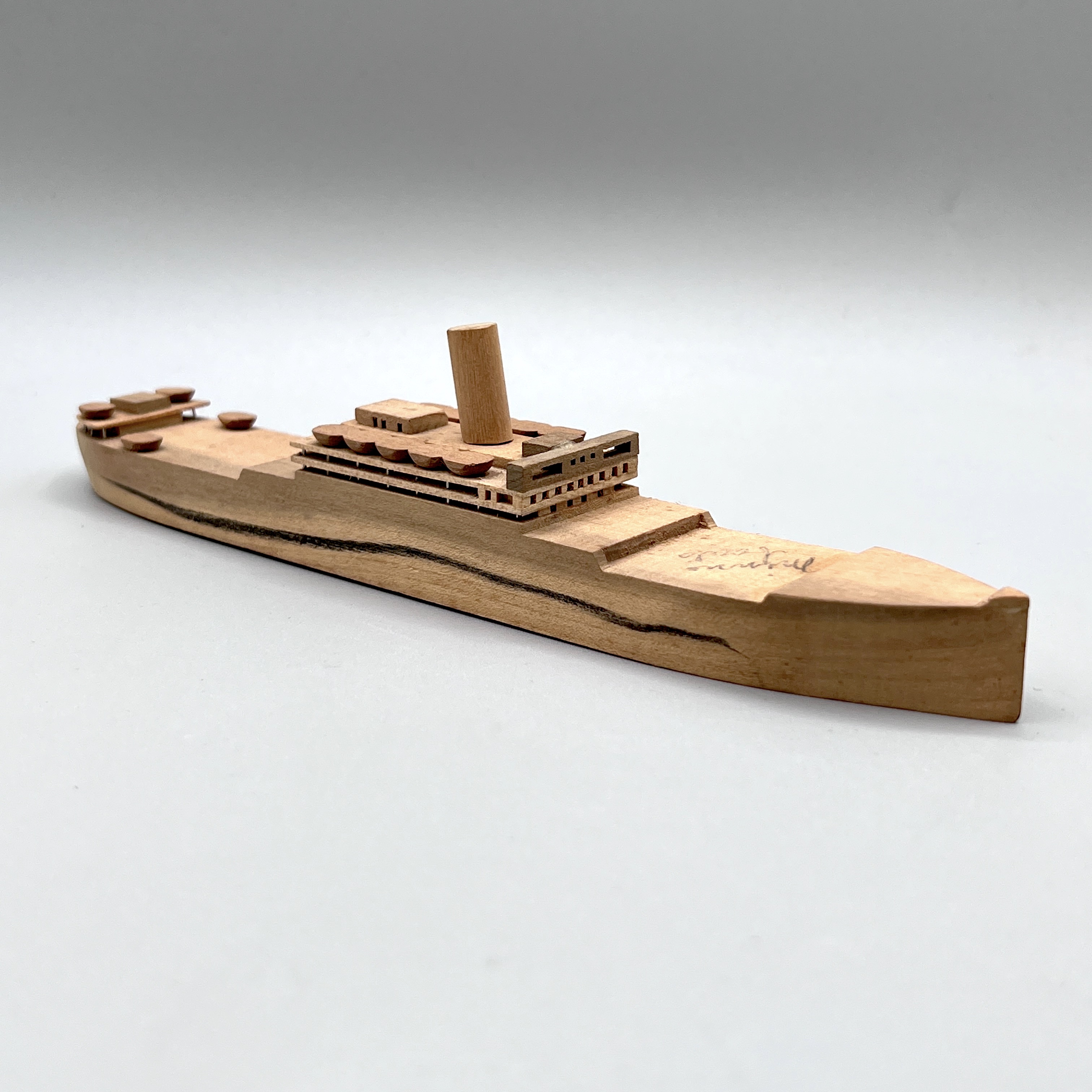 2023/08/04 object photographed in collection storage for database