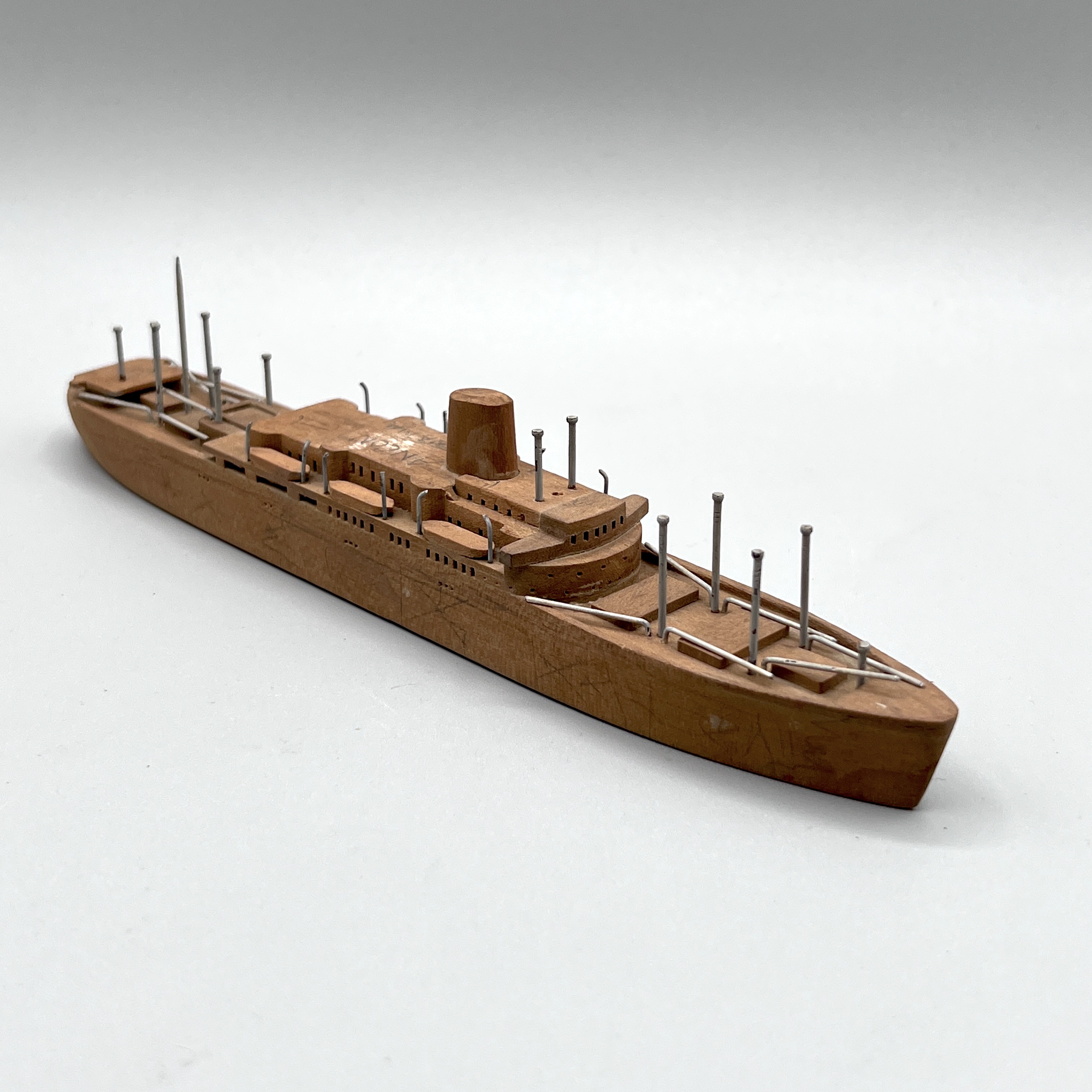 2023/08/23 object photographed in collection storage for database