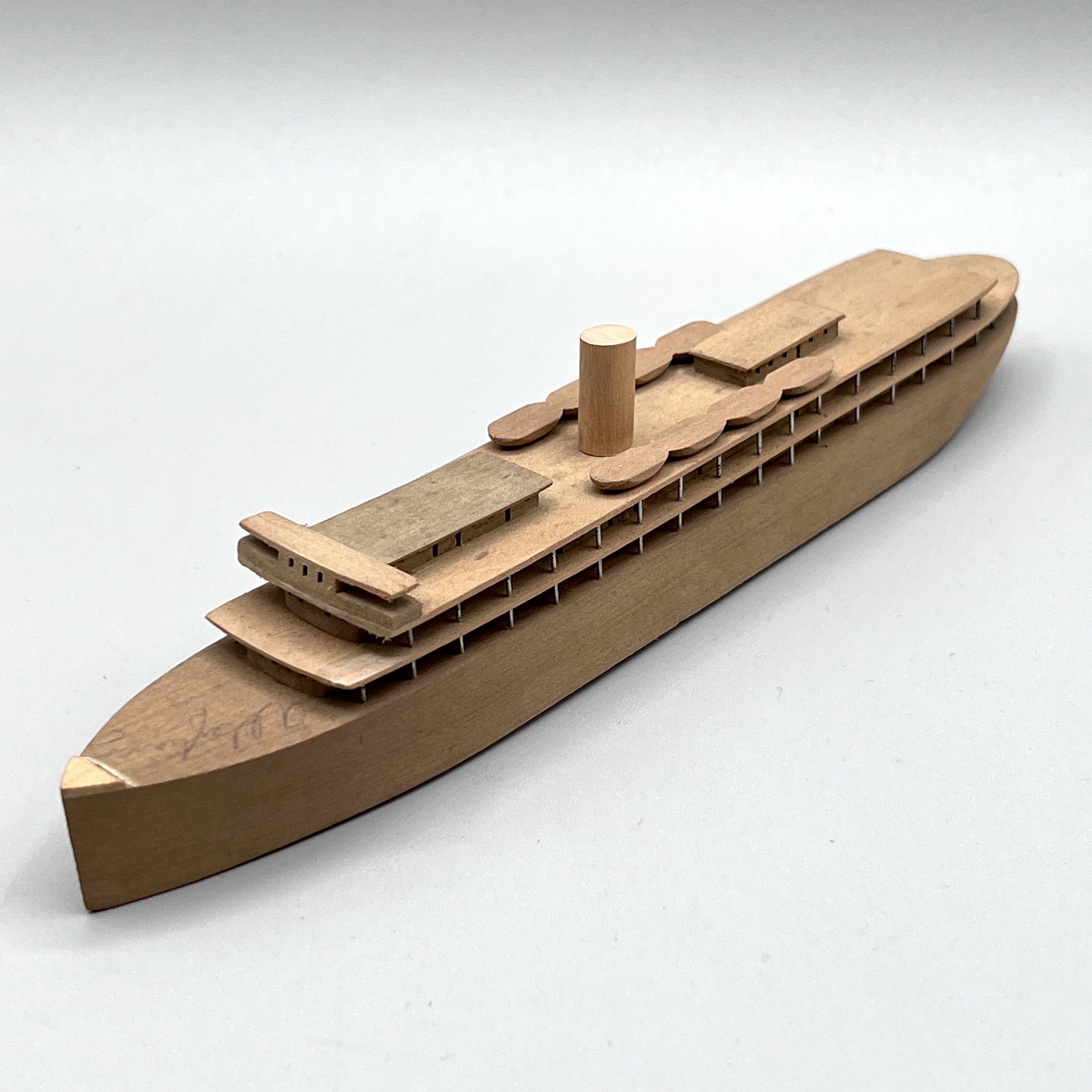 2023/08/30 object photographed in conservation lab for database