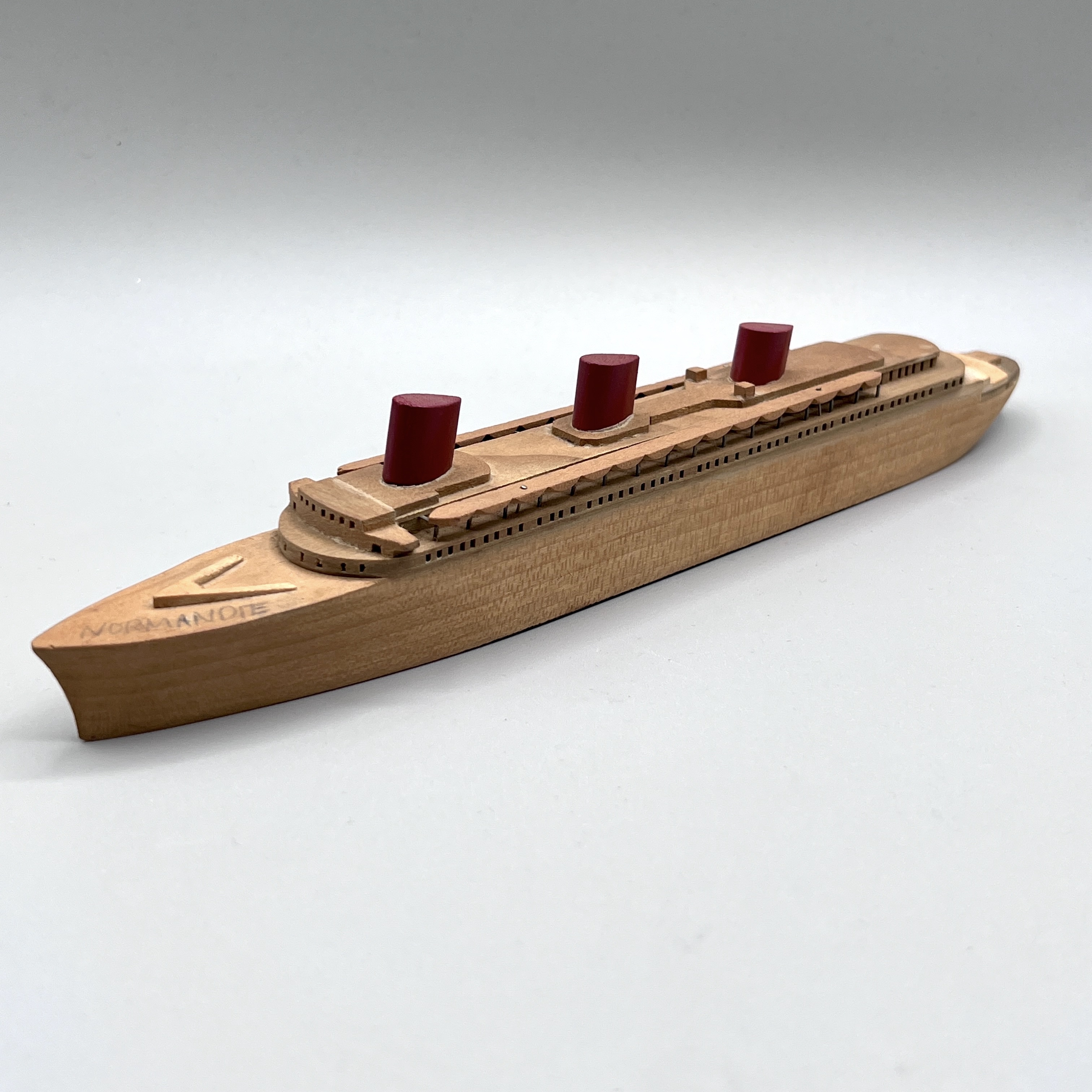 2023/09/15 object photographed in collection storage for database