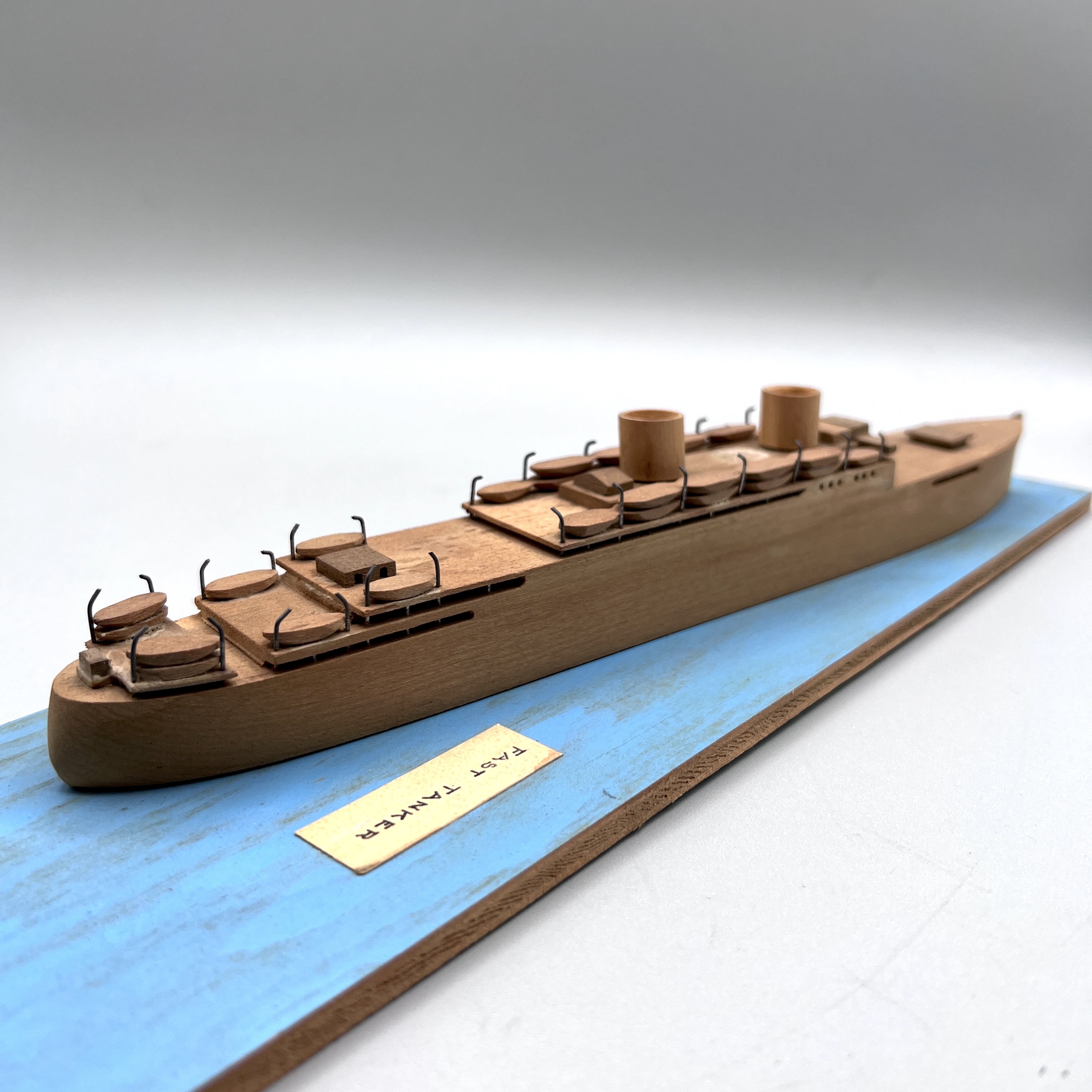 2023/10/26 object photographed in collection storage for database