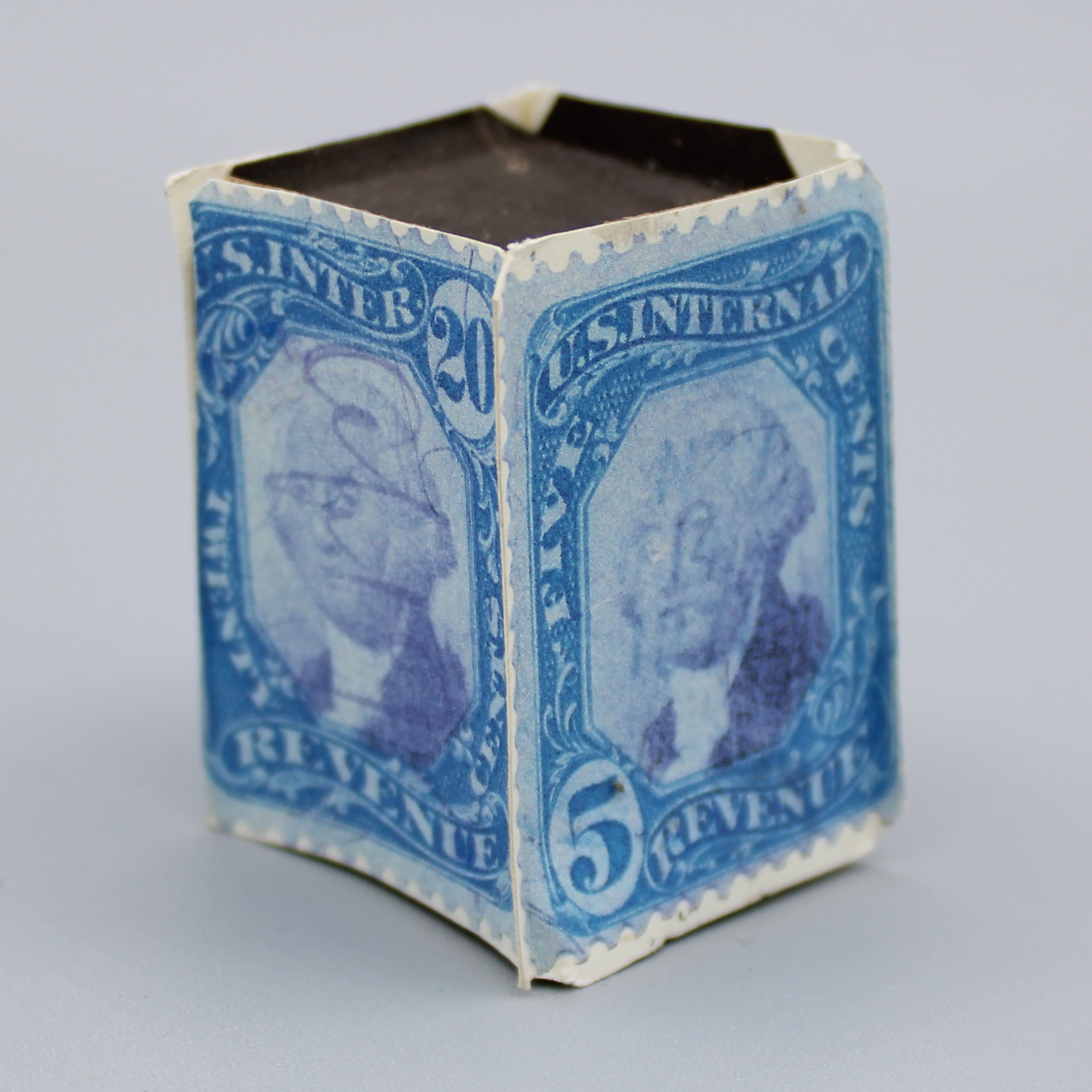 2023/10/27 image taken in collection storage for database, side 5