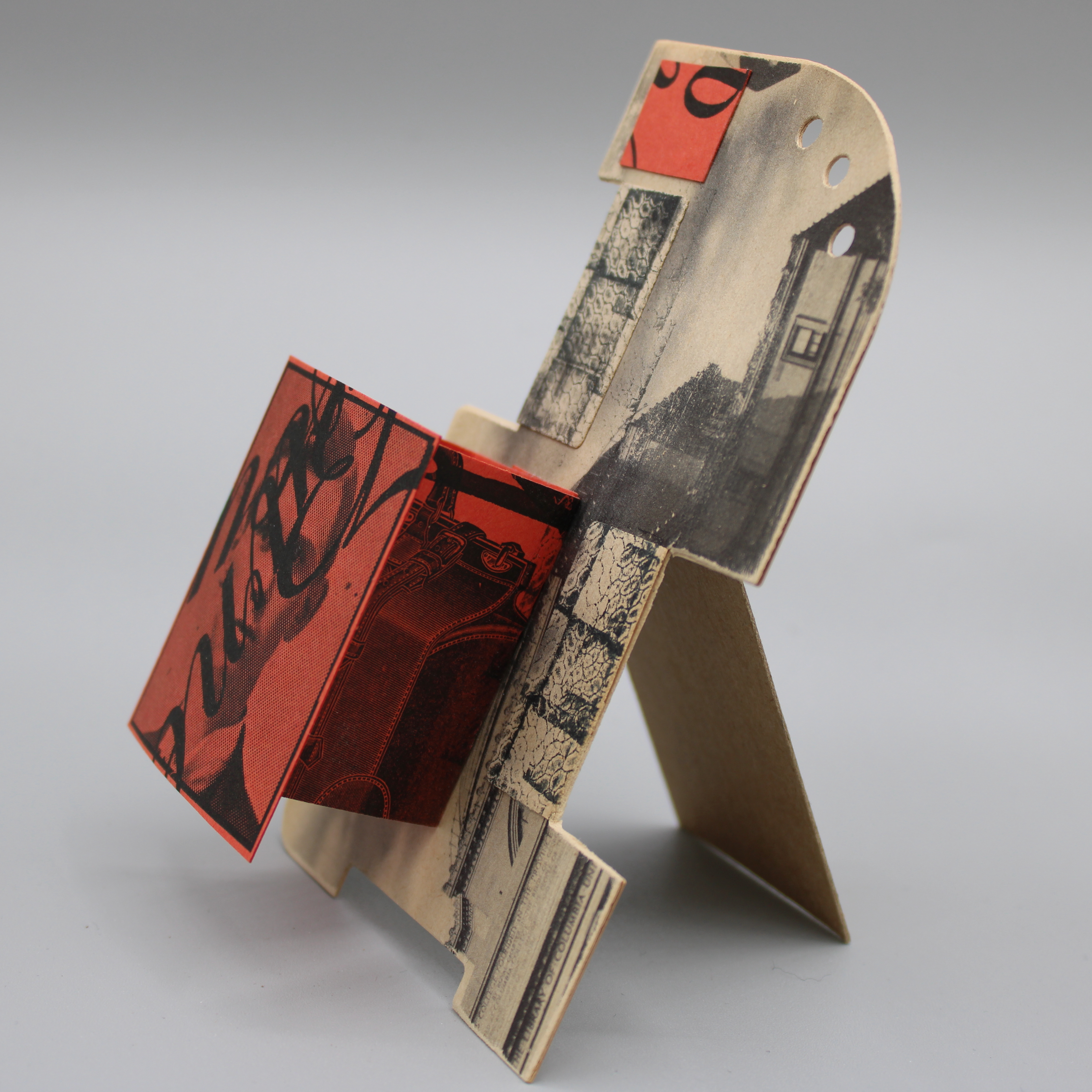 2023/10/27 image taken in collection storage for database, recto standing side 2