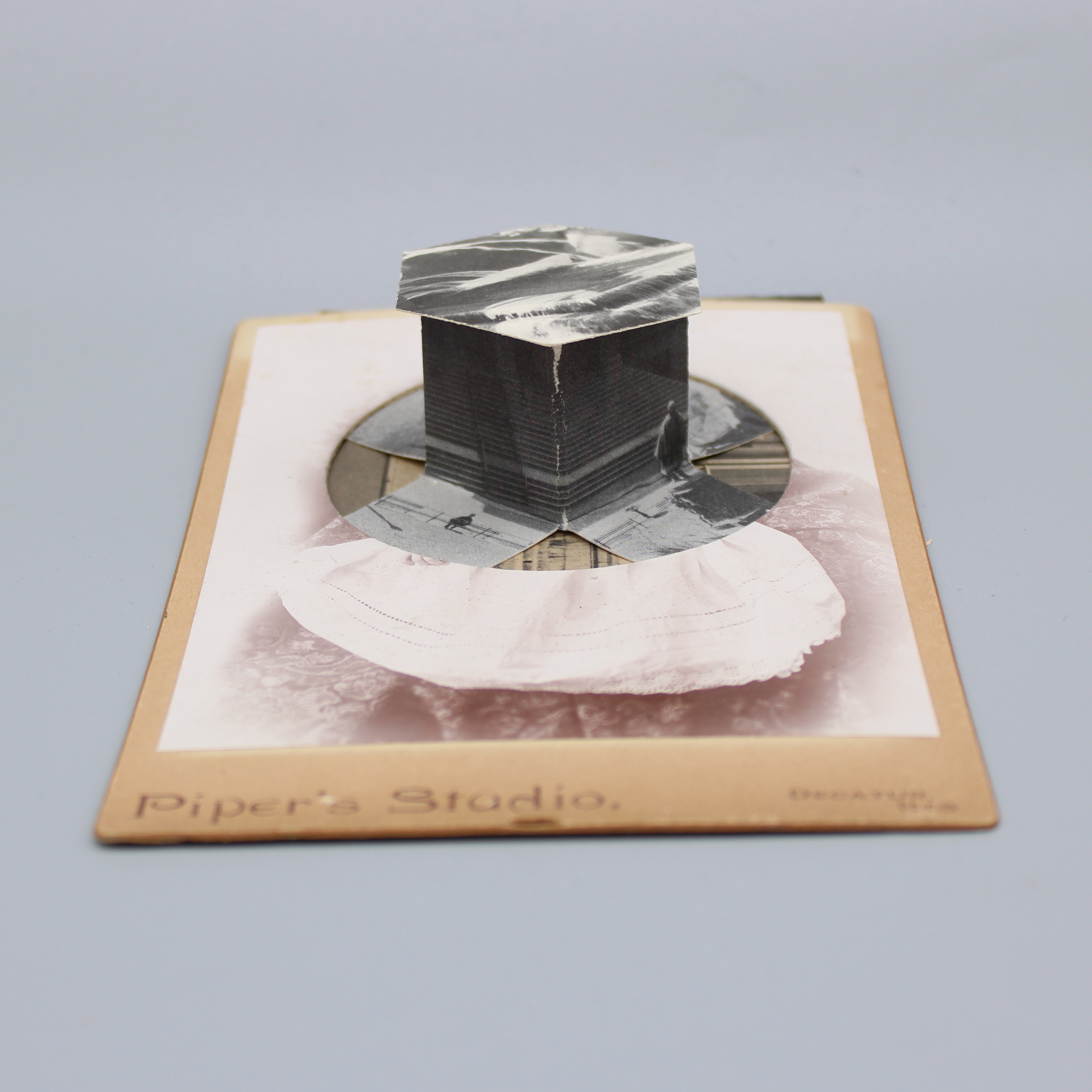 2023/11/07 image taken in collection storage for database, side 1