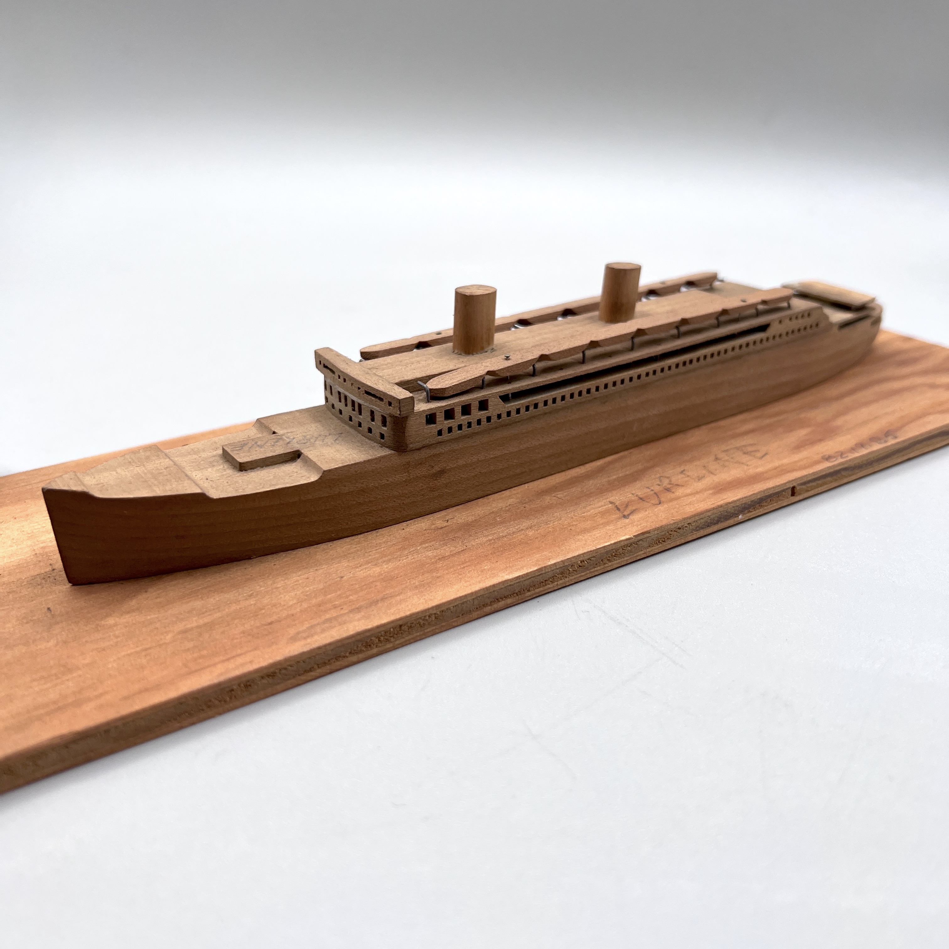 2023/10/26 object photographed in collection storage for database