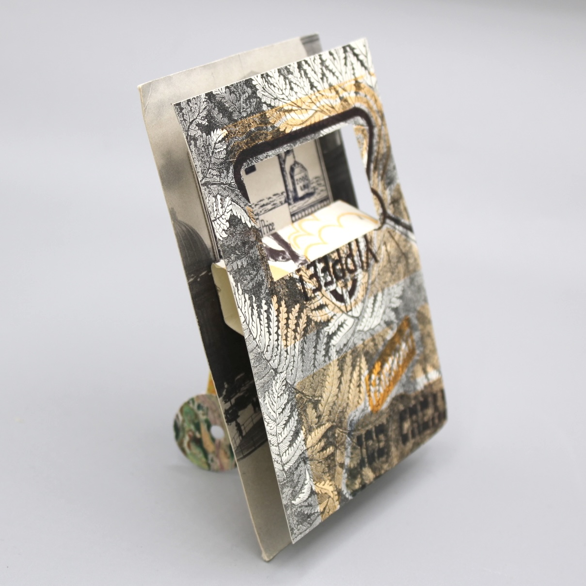 2024/06/13, object photographed in collection storage for database