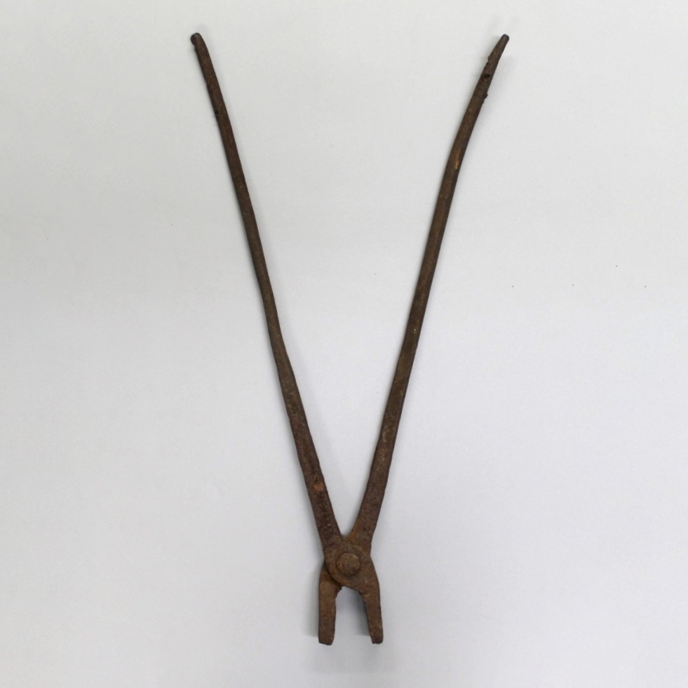 2024/09/03, object photographed in collections storage for database