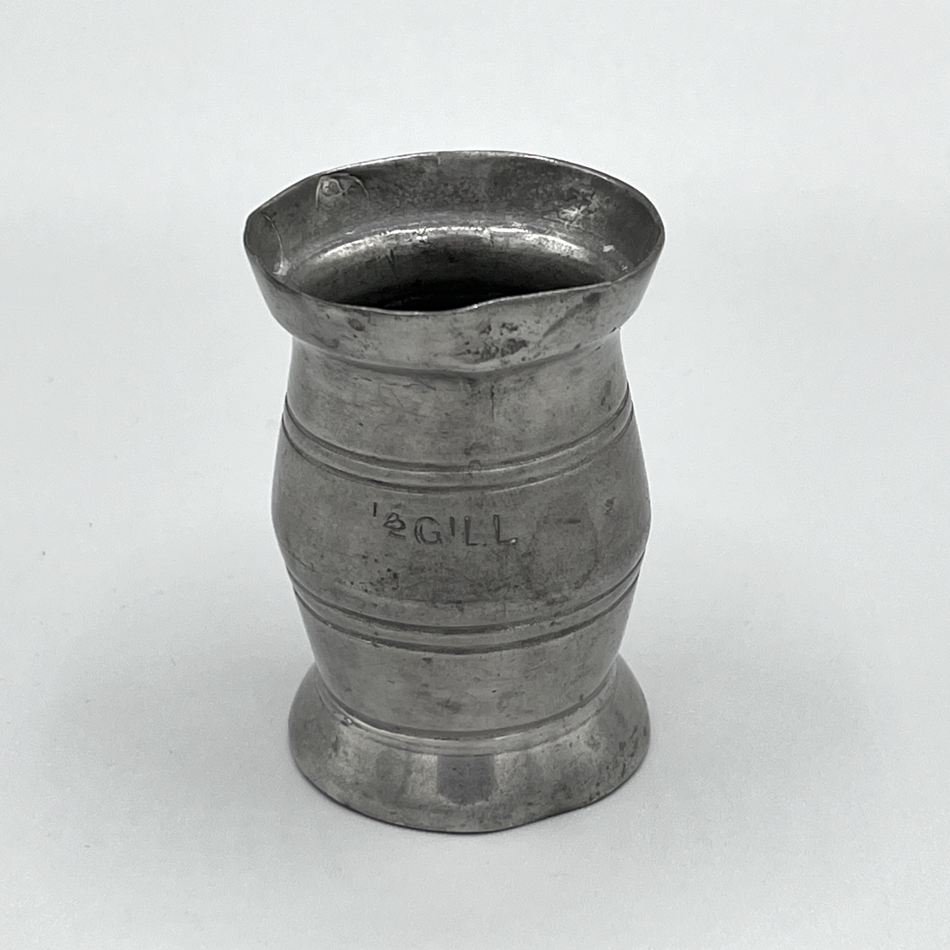 2024/10/03, object photographed in collections storage for database