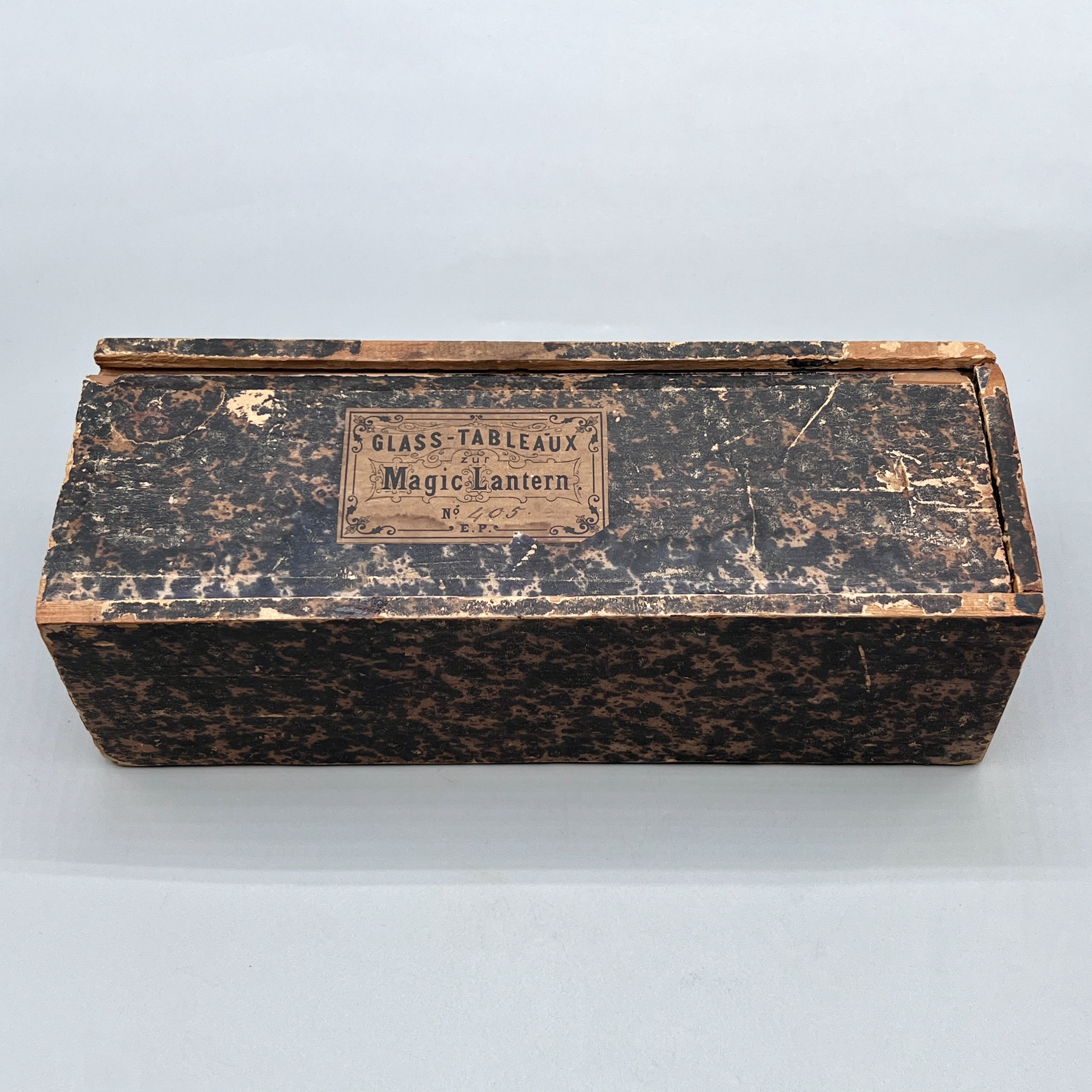 2025/02/20, object photographed in collections storage for database