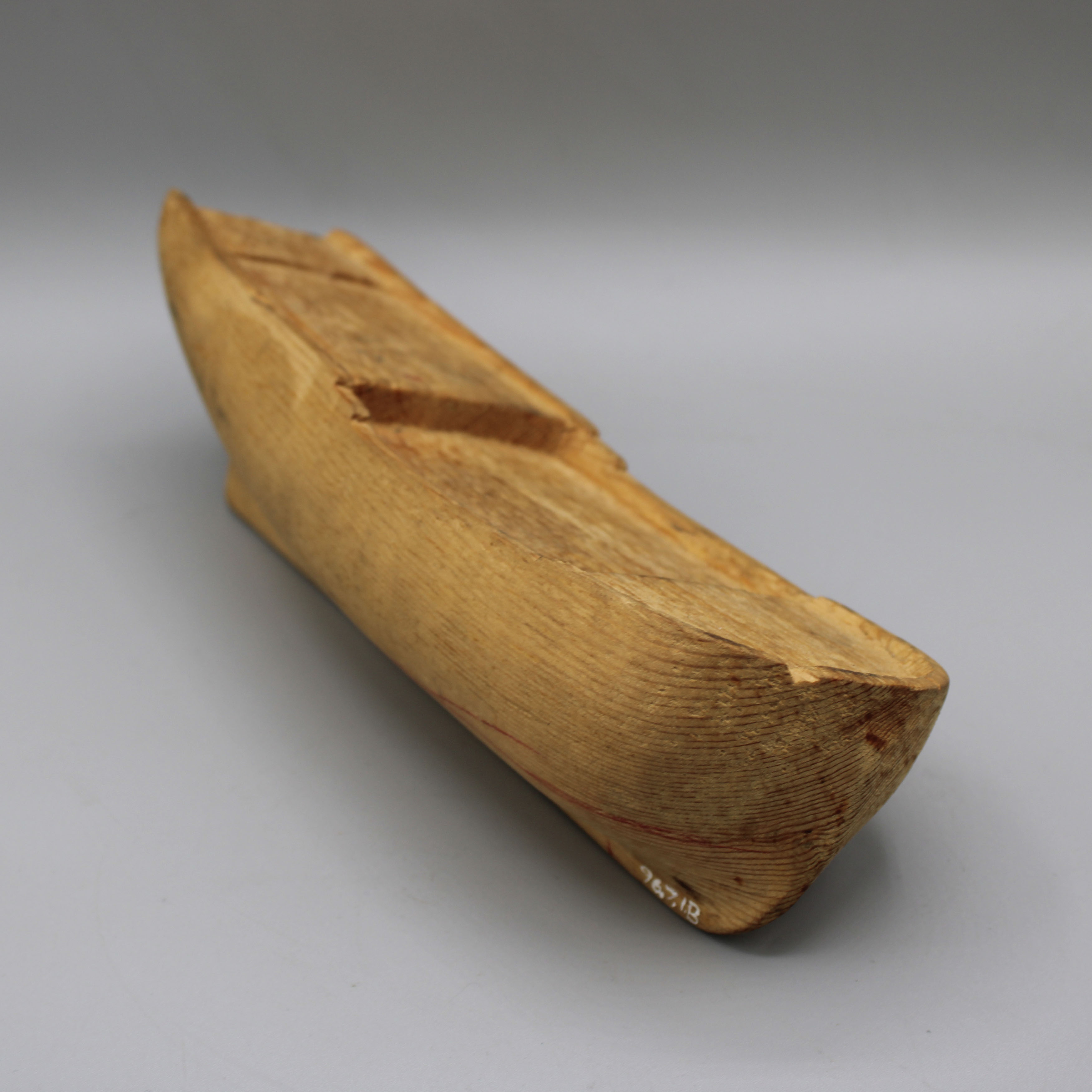 2025/03/26, object photographed in collections storage for database