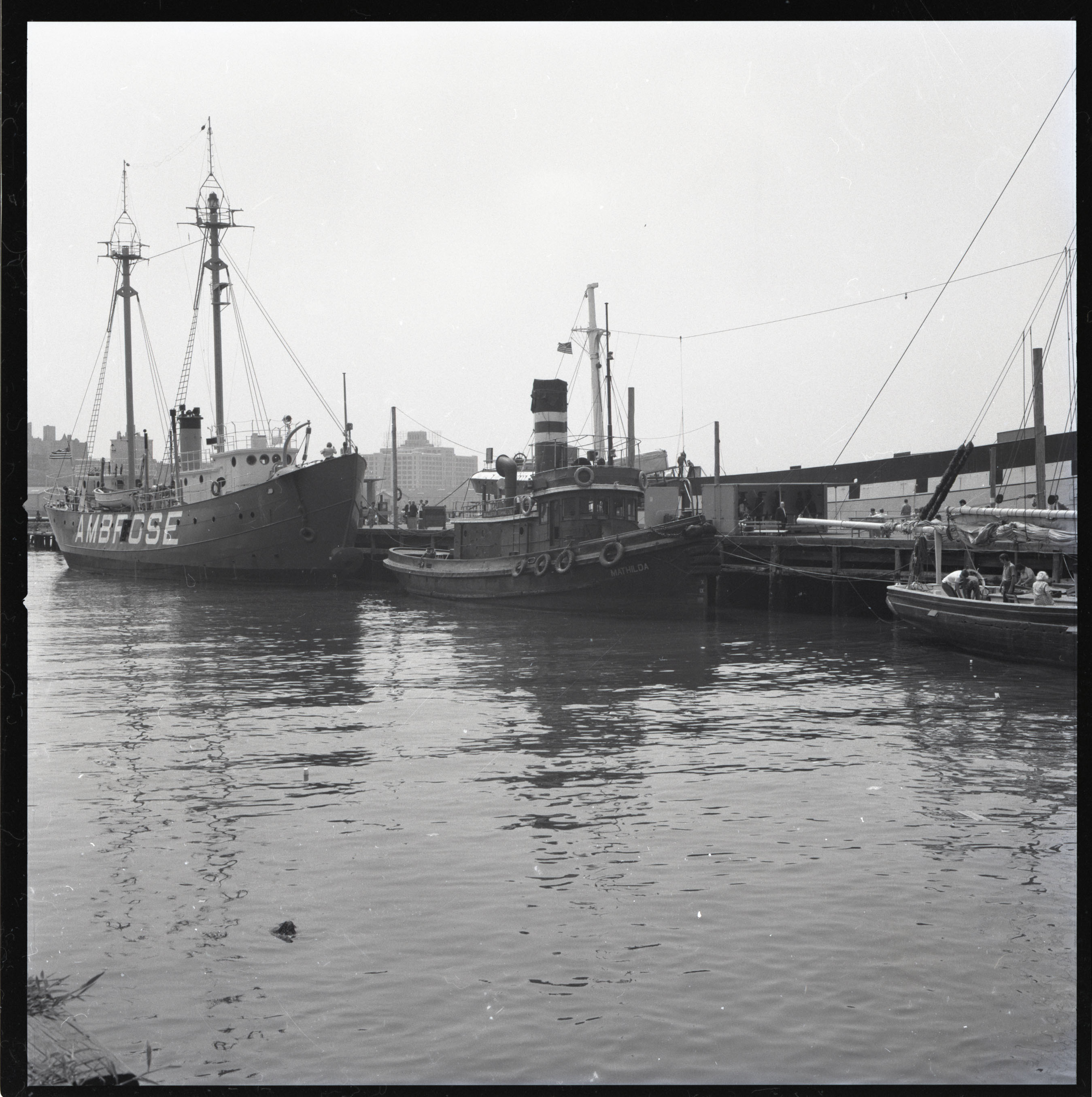 2025/03/26 JPG access file created from archival positive scanned in film area guide