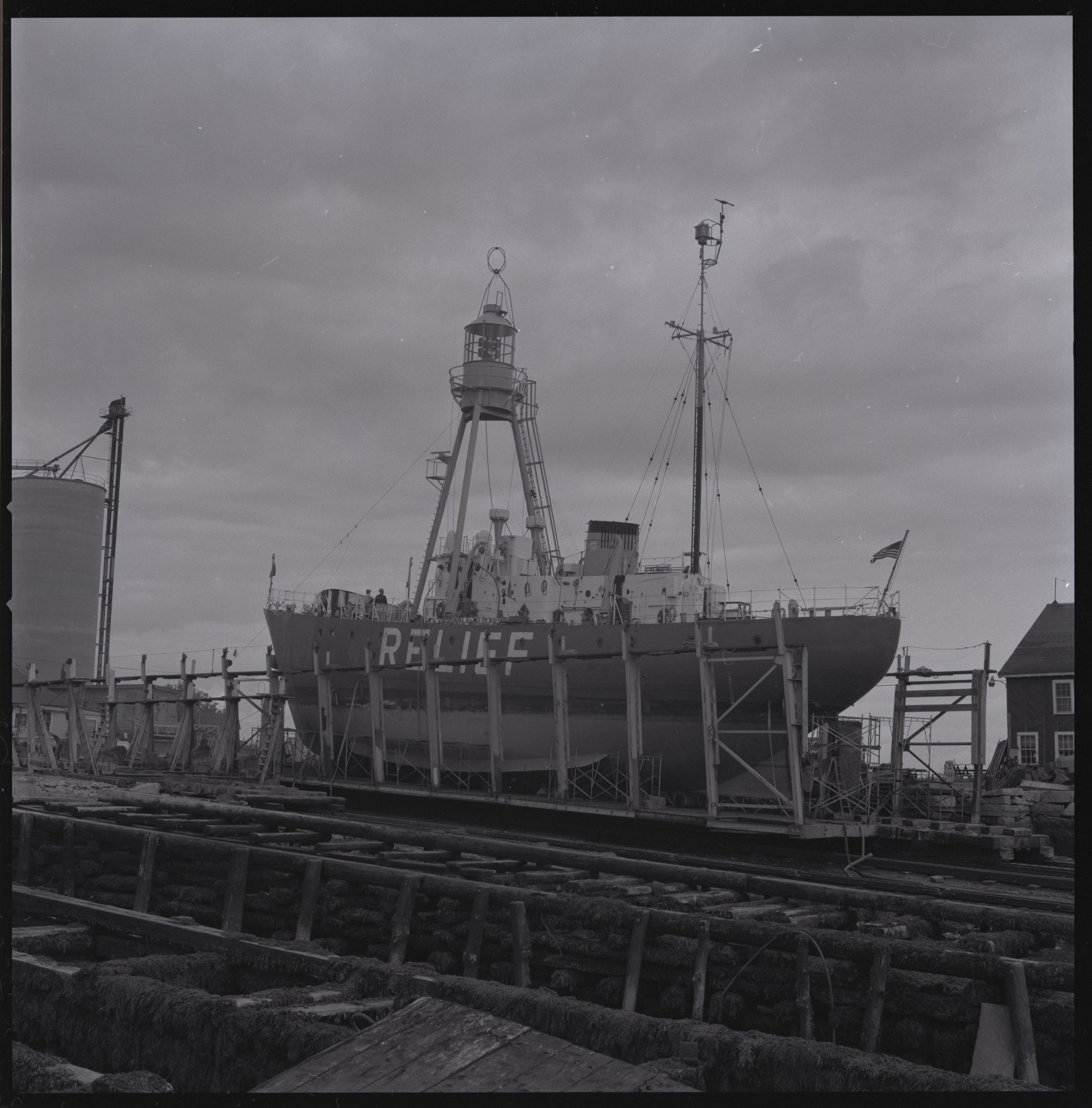 2025/03/26 JPG access file created from archival positive scanned in film area guide