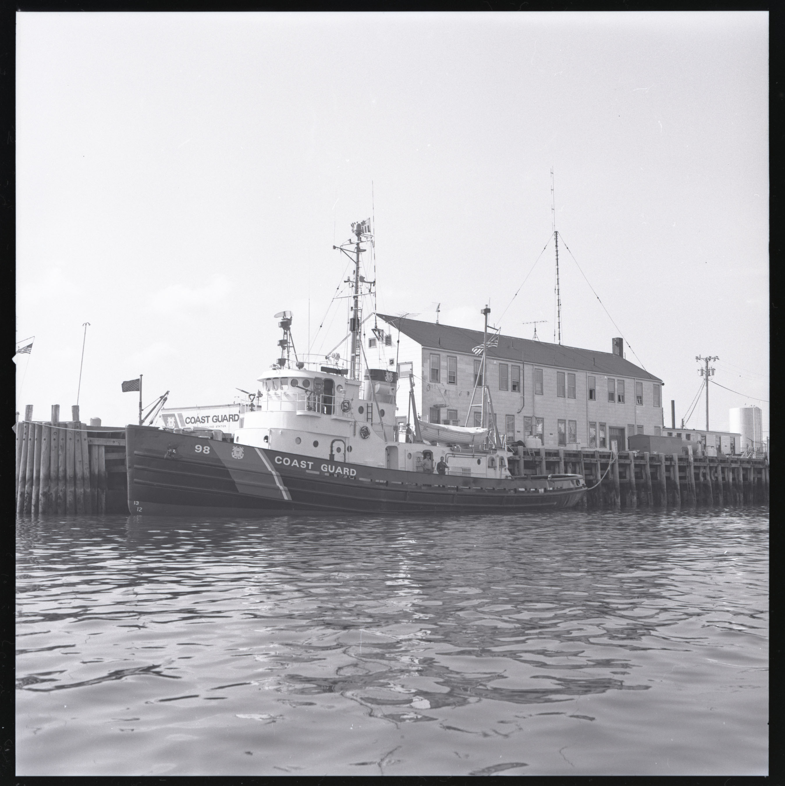 2025/03/26 JPG access file created from archival positive scanned in film area guide