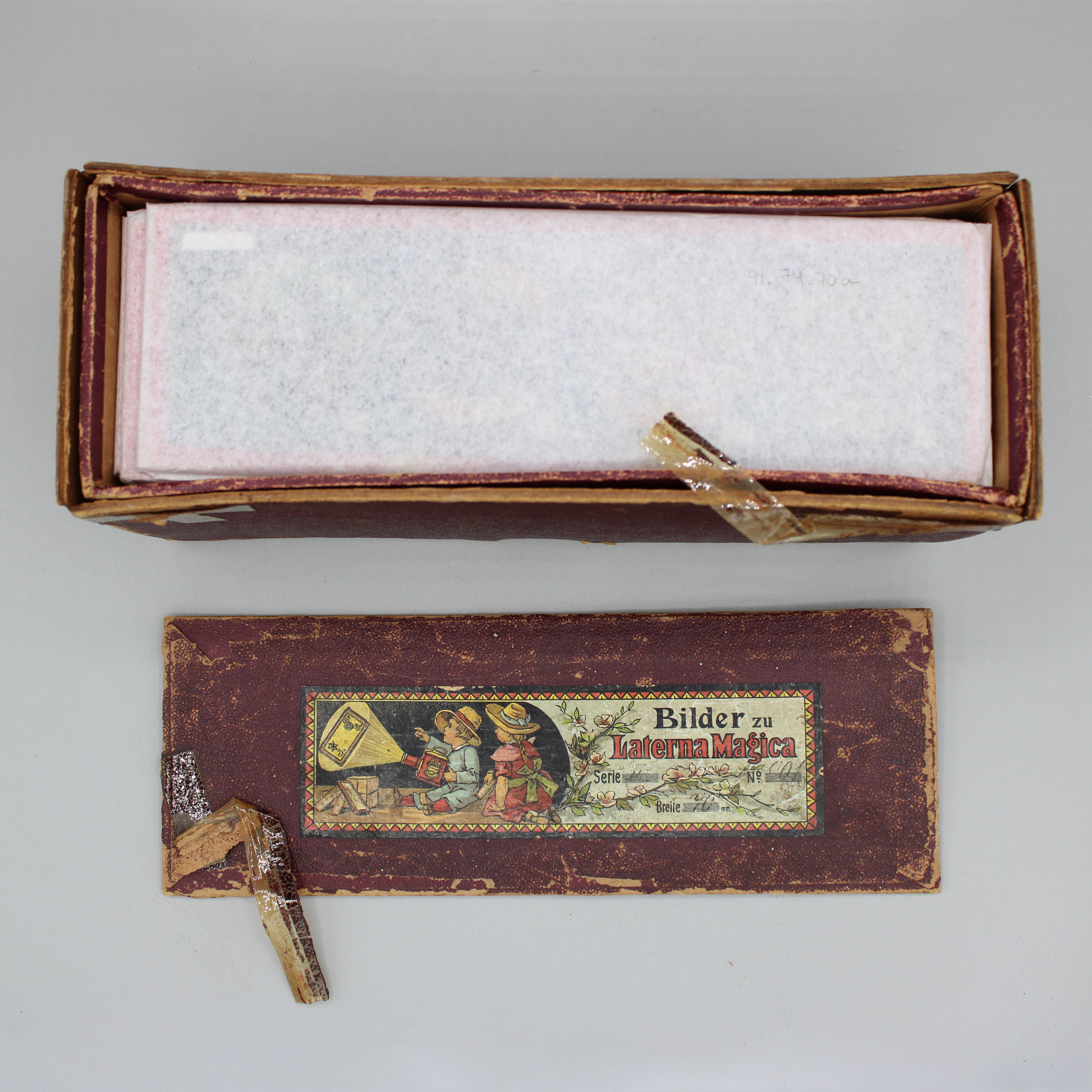 2025/04/09, object photographed in collections storage for database
