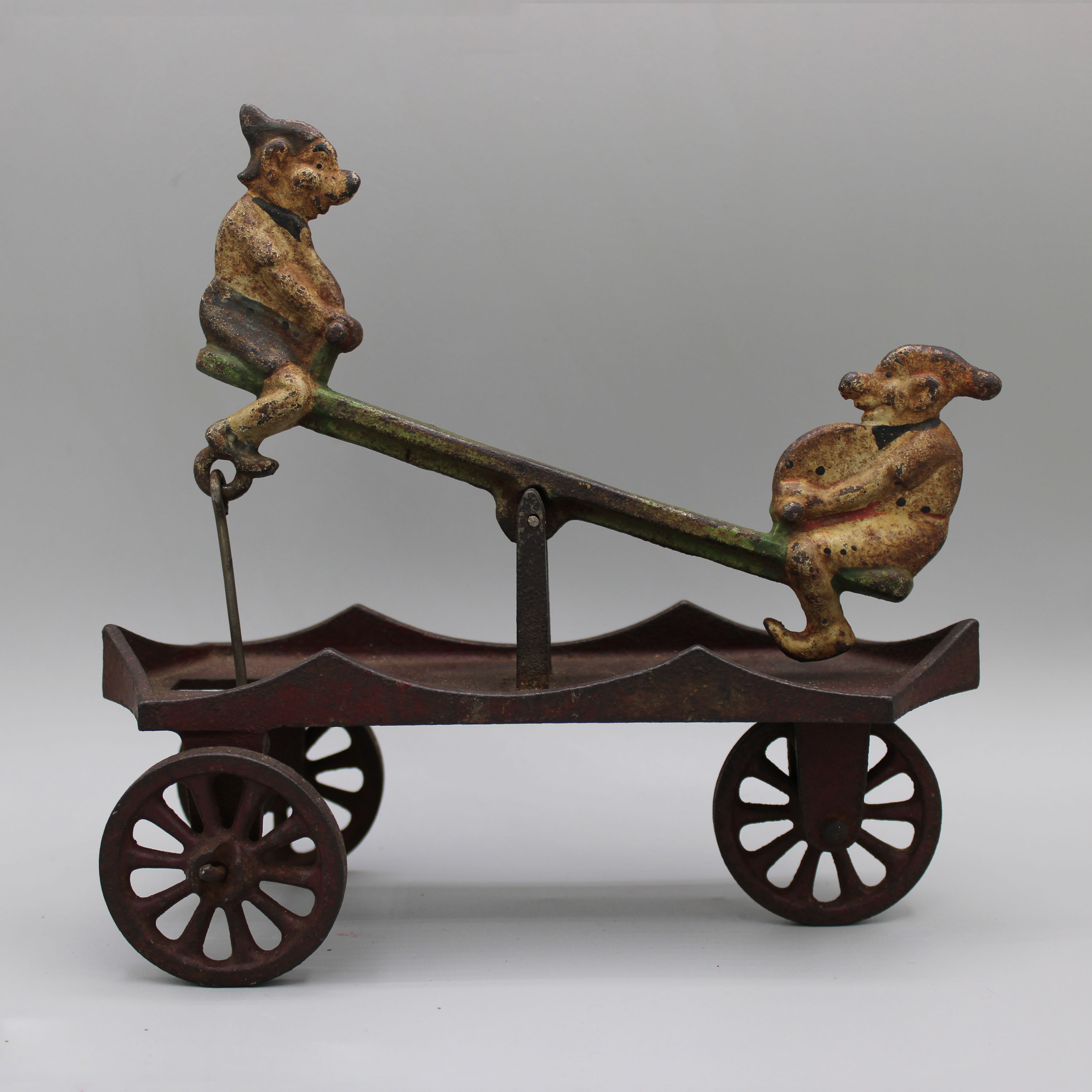 2025/04/08, object photographed in collections storage for database