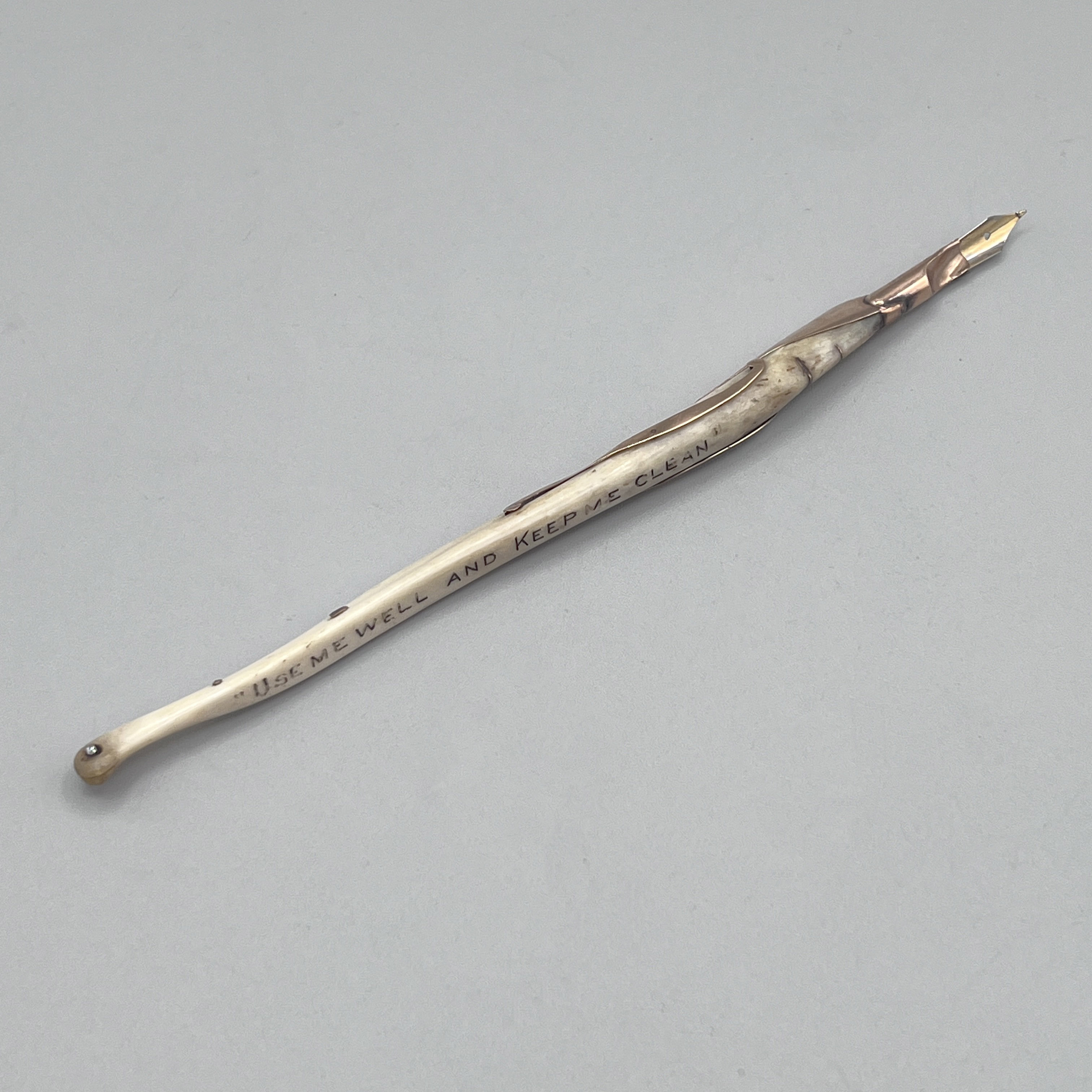 2025/04/15, object photographed in collections storage for database