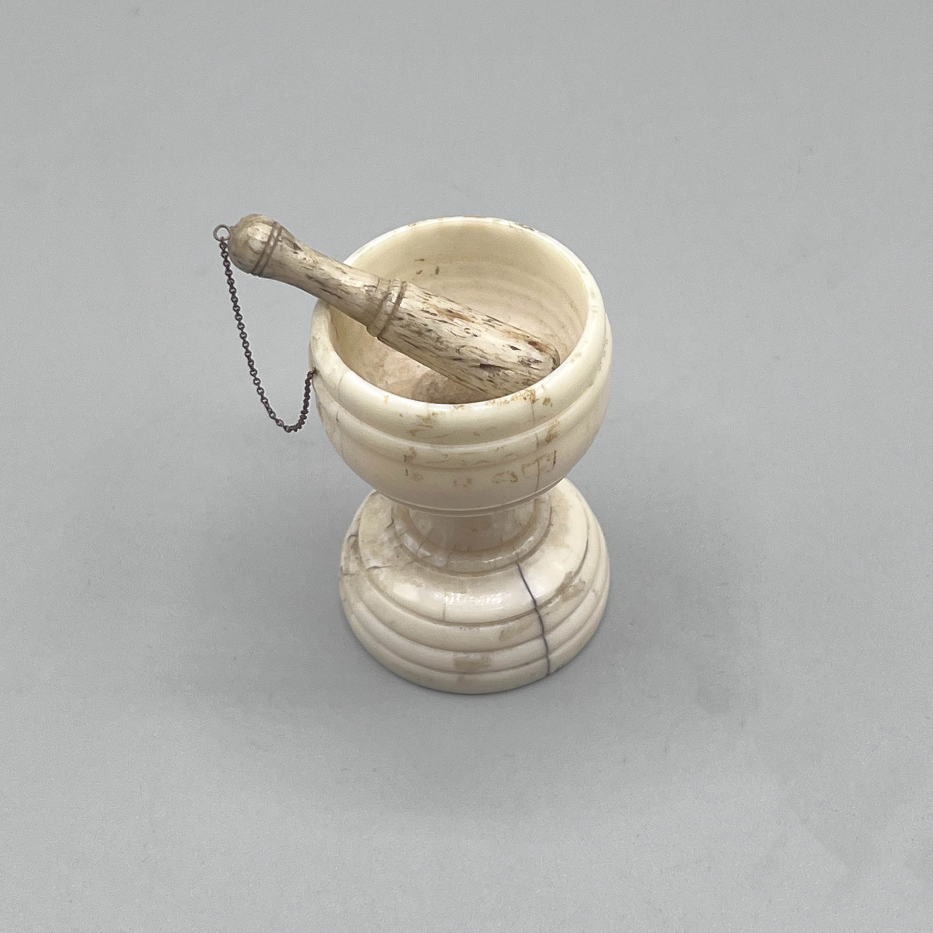 2025/04/15, object photographed in collections storage for database