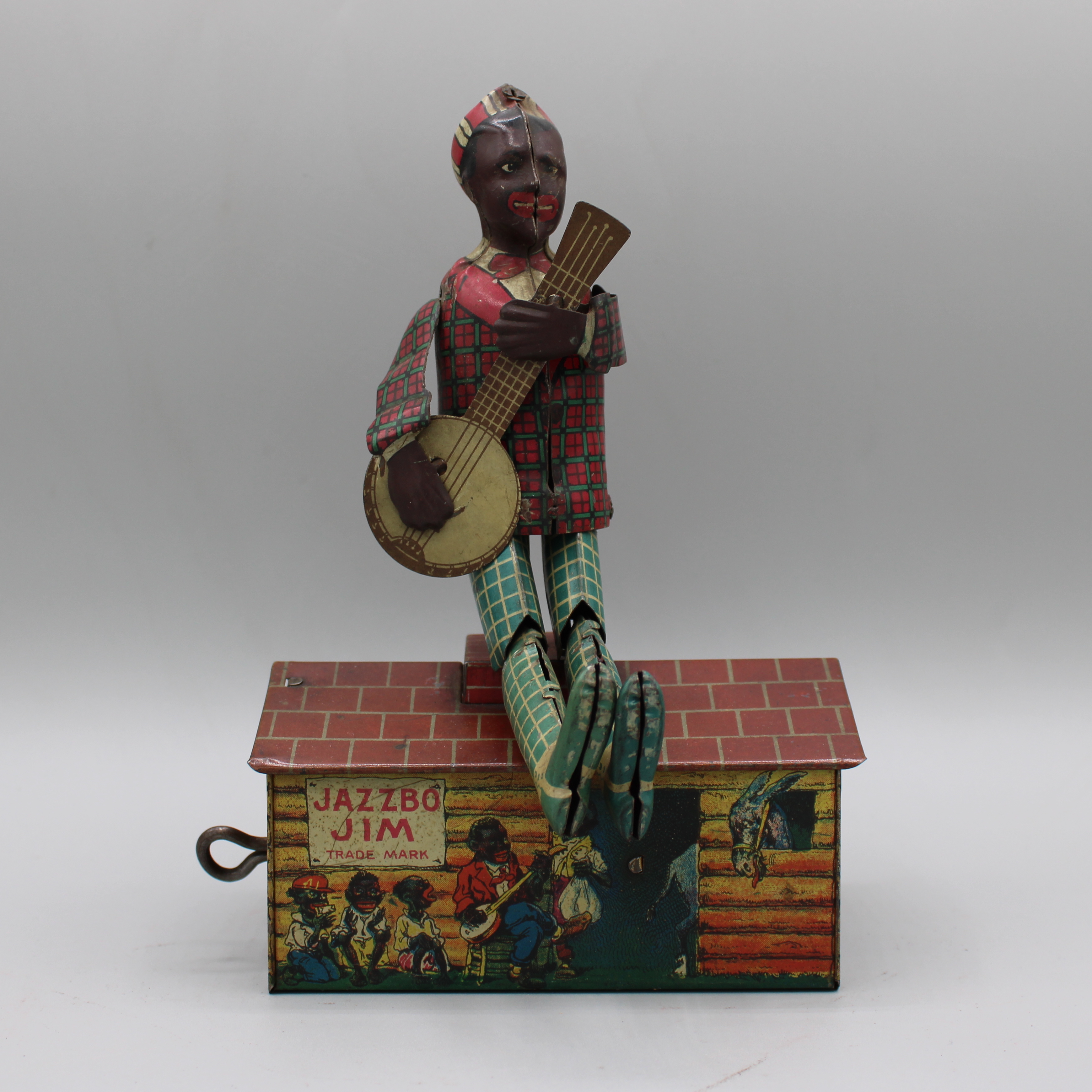 2025/04/17, object photographed in collections storage for database