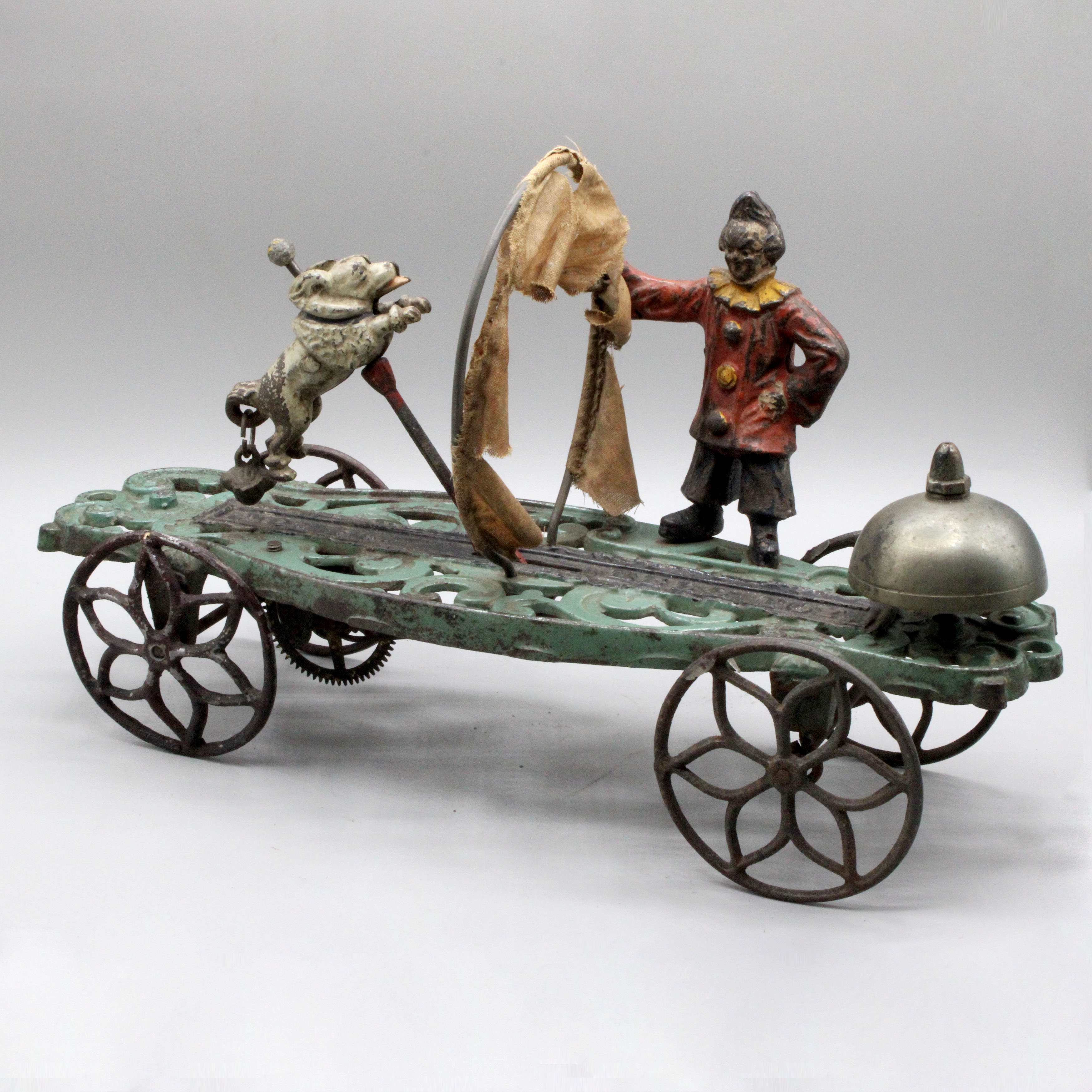 2025/04/17, object photographed in collections storage for database