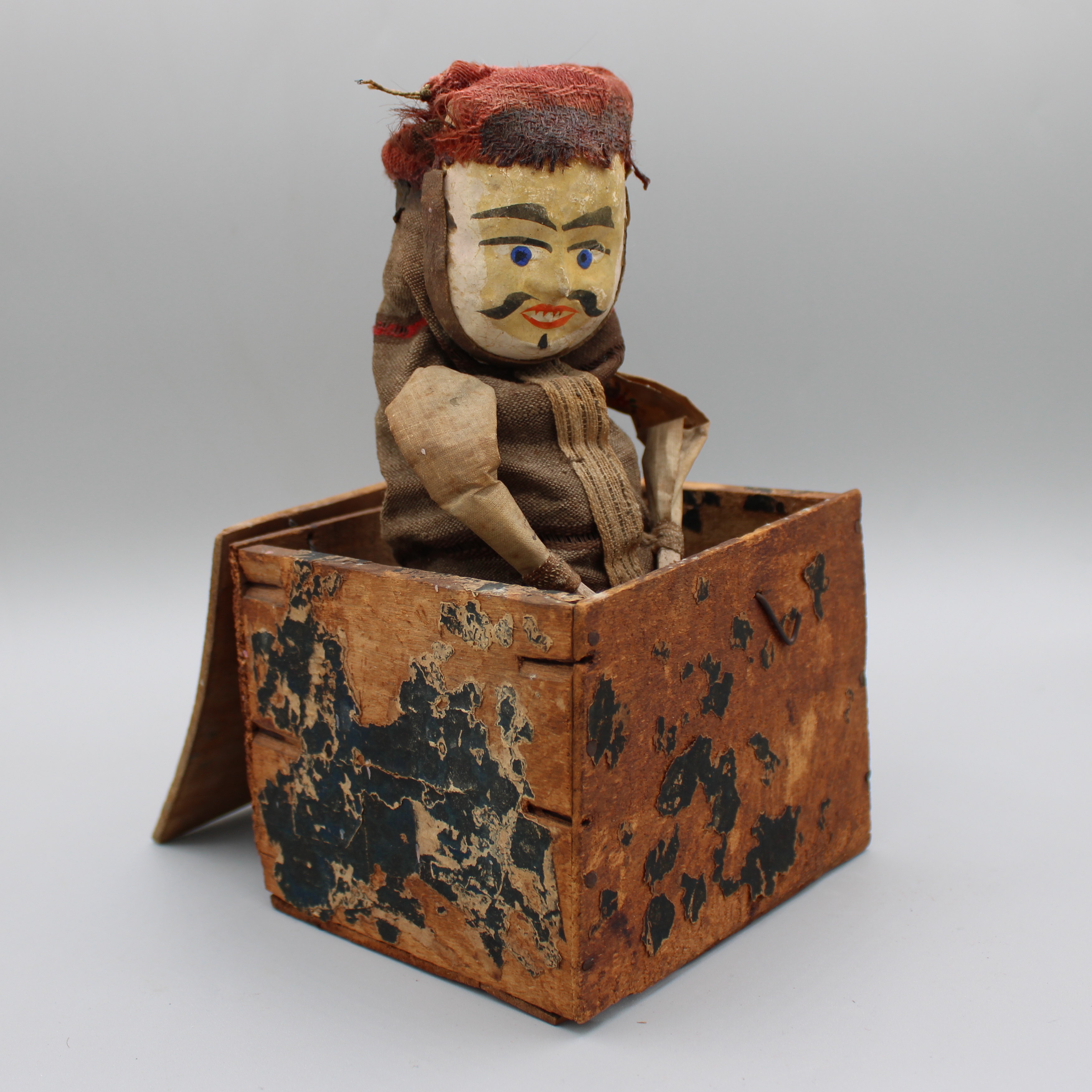 2025/06/11, object photographed in collections storage for database