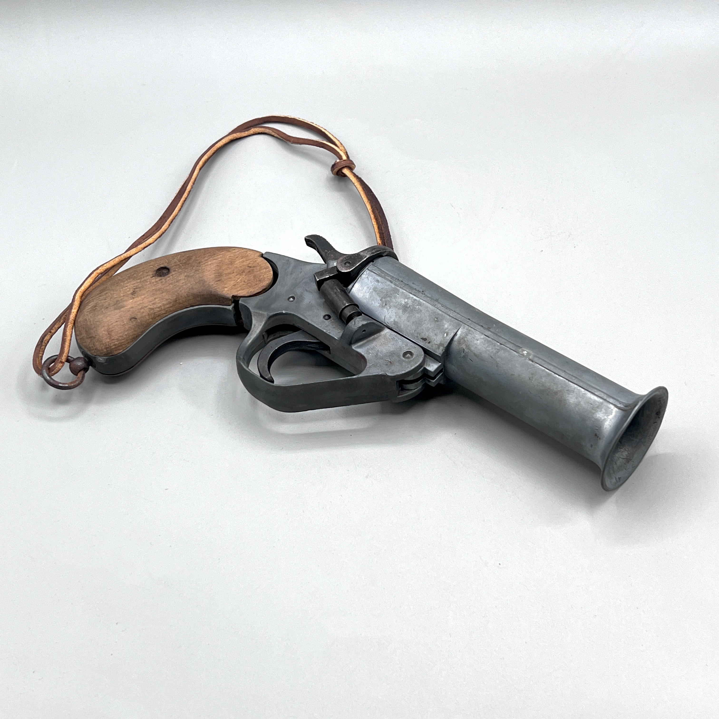 2025/07/10, object photographed in collections storage for database