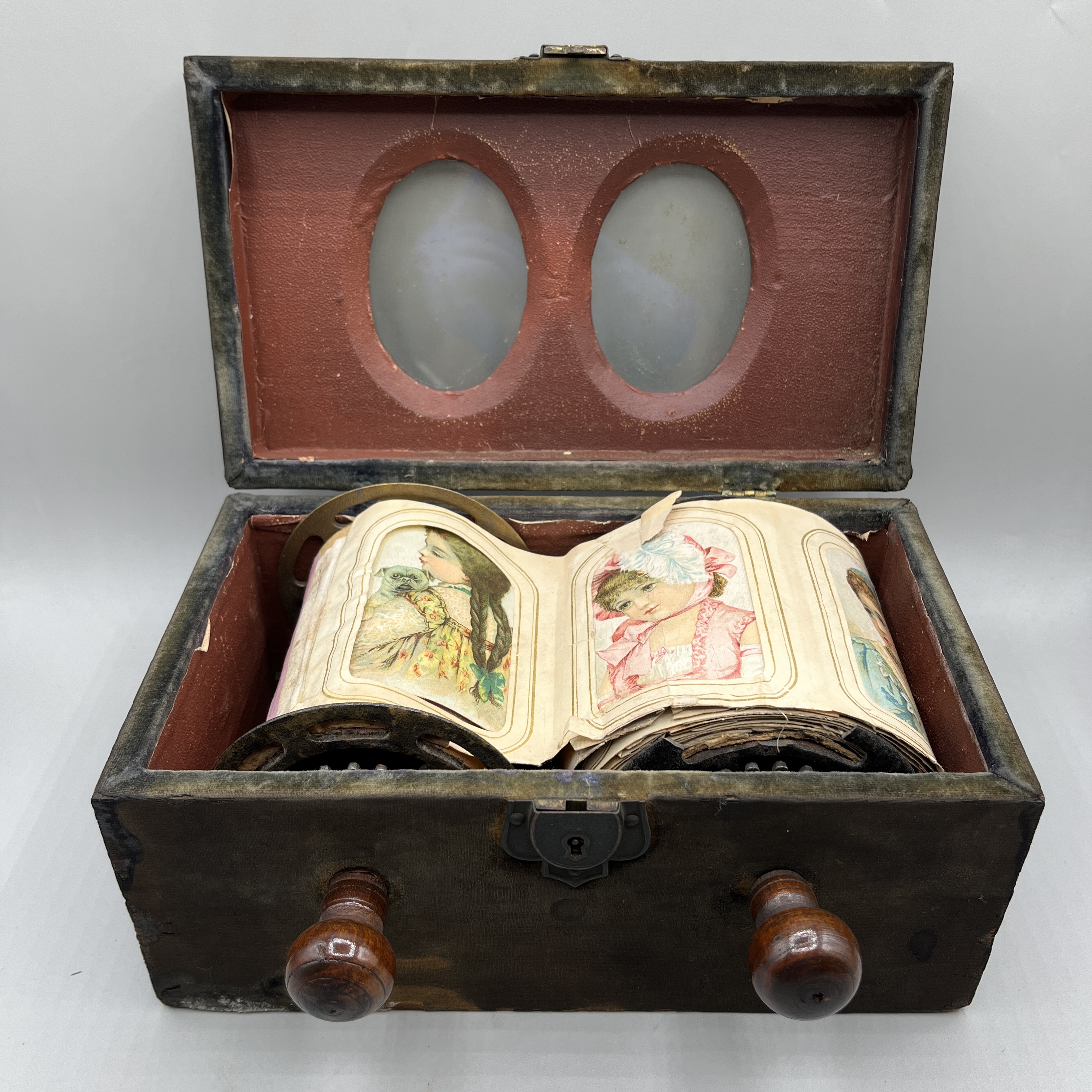 2025/07/11, object photographed in collections storage for database