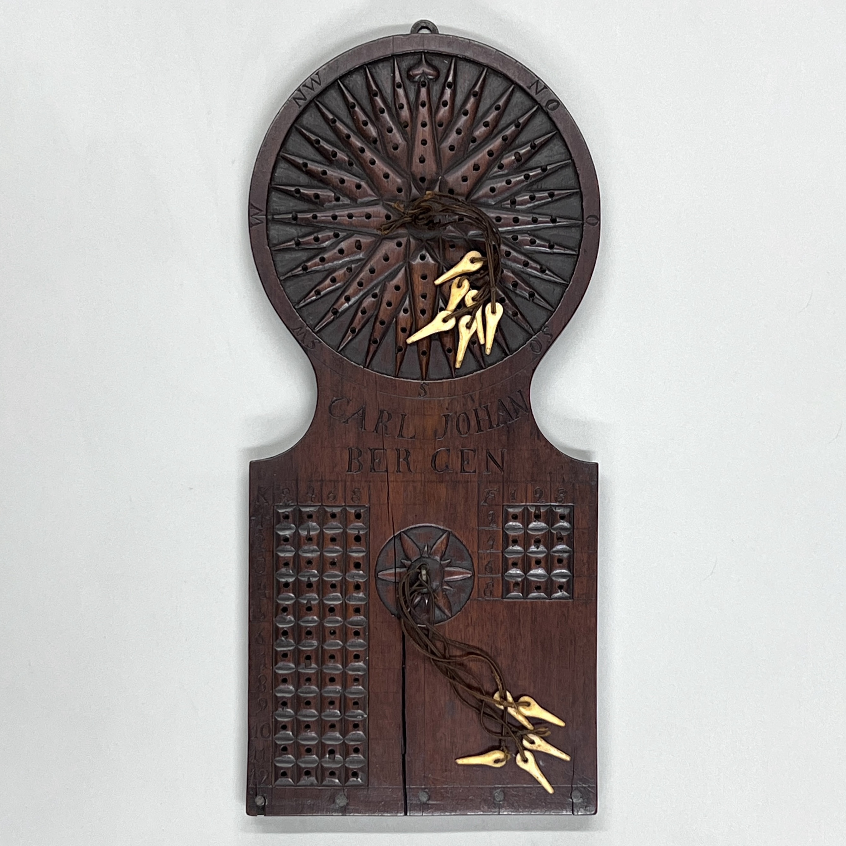 2025/08/04, object photographed in collections storage for database