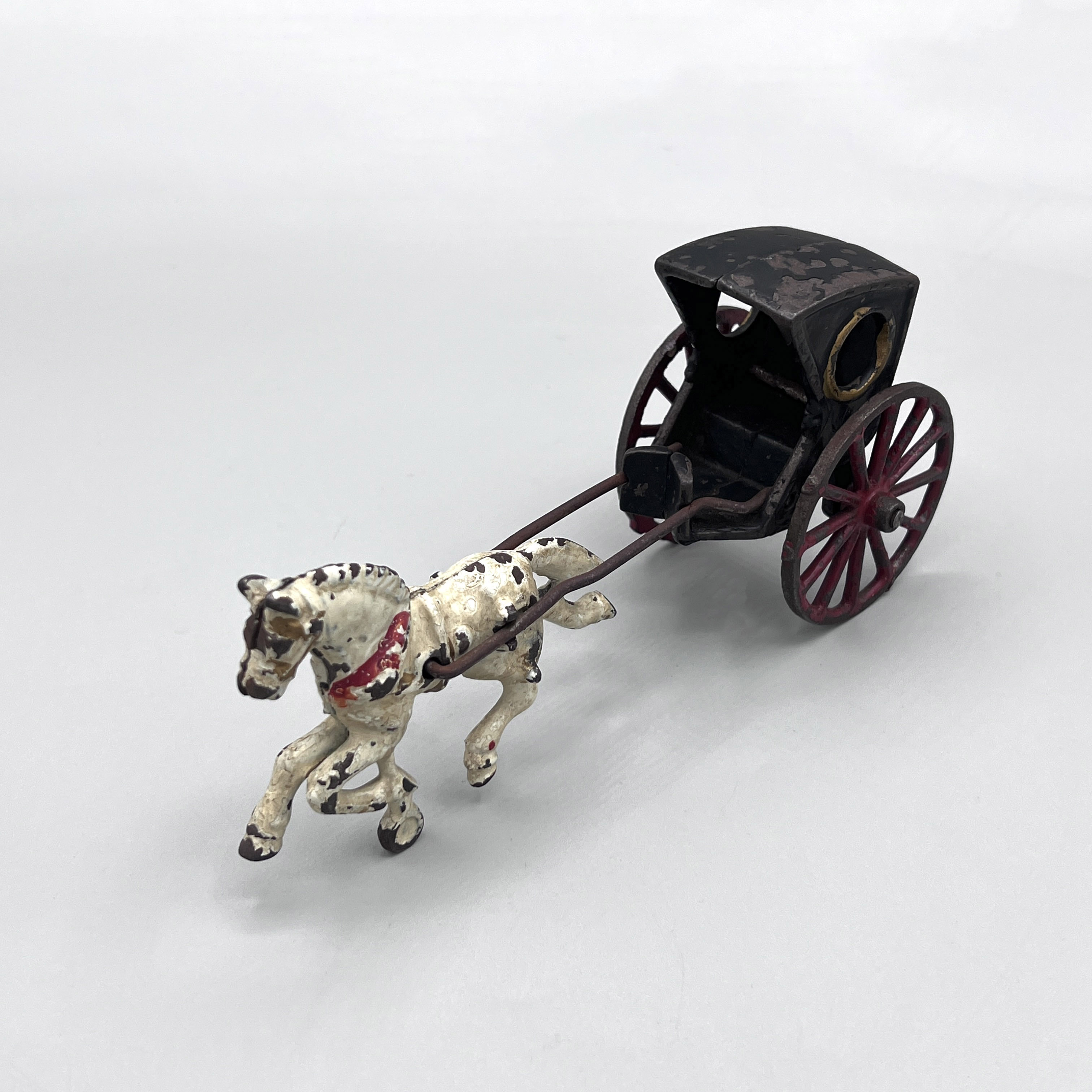 2025/08/25, object photographed in collections storage for database