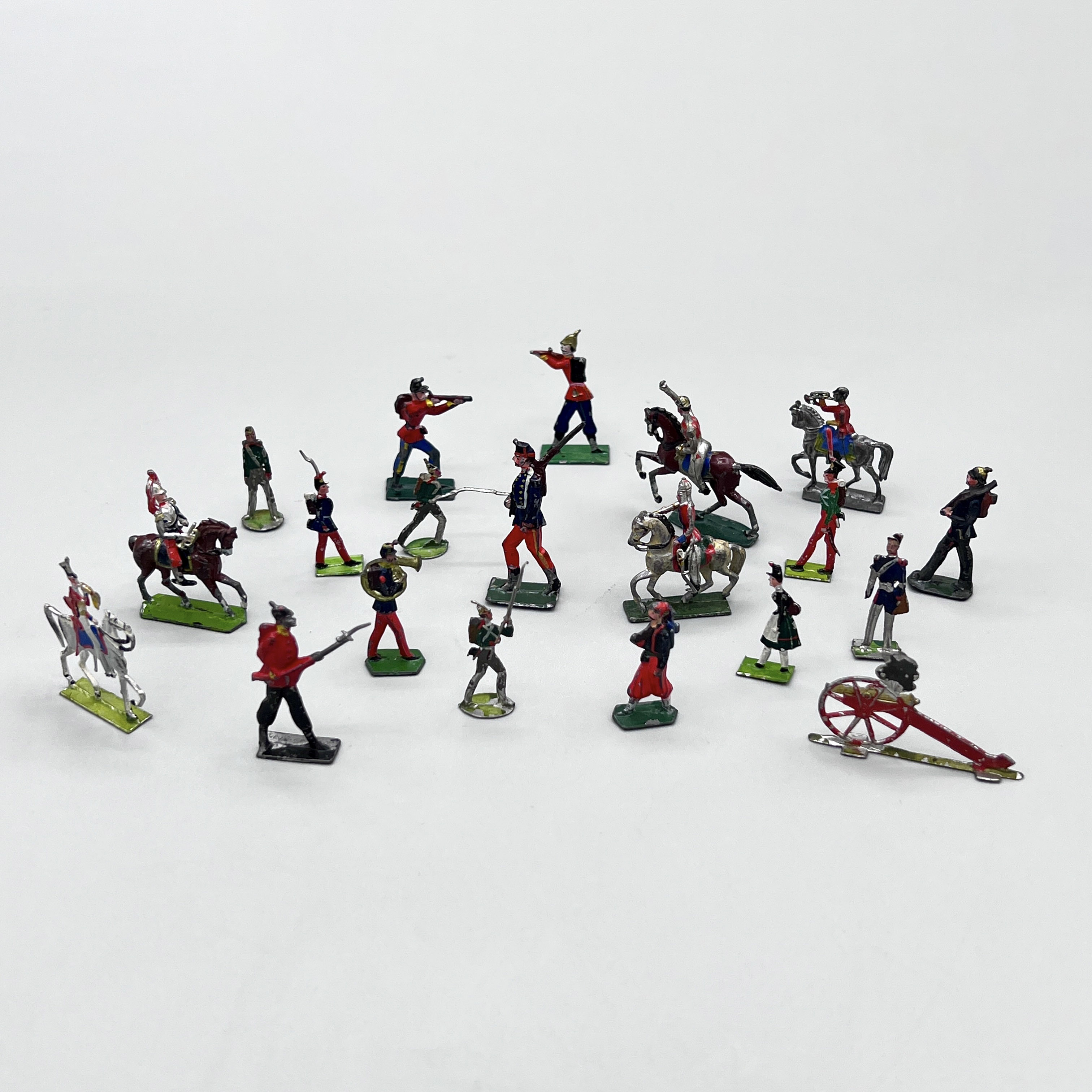 2025/08/22, object photographed in collections storage for database