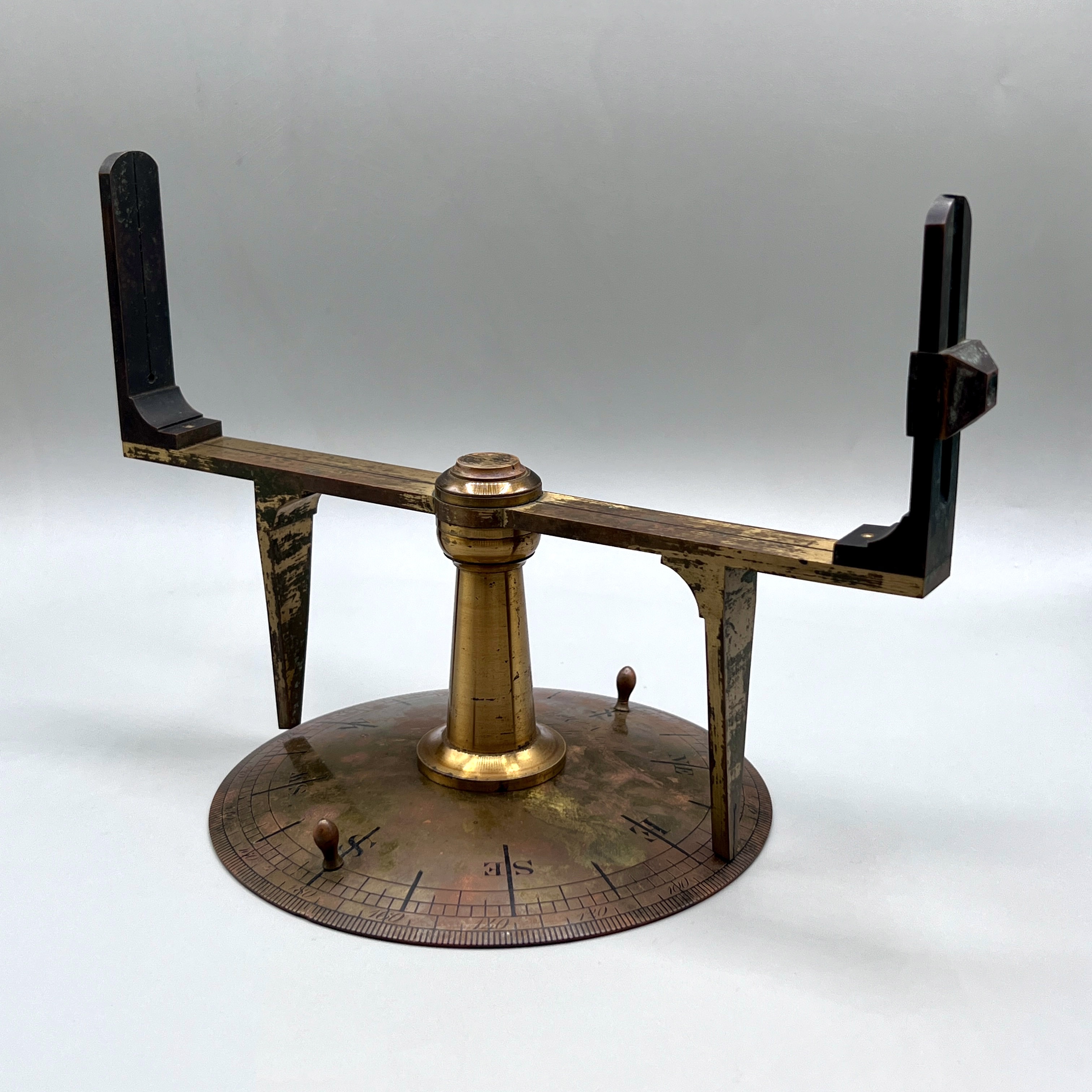 2025/07/14, object photographed in collections storage for database