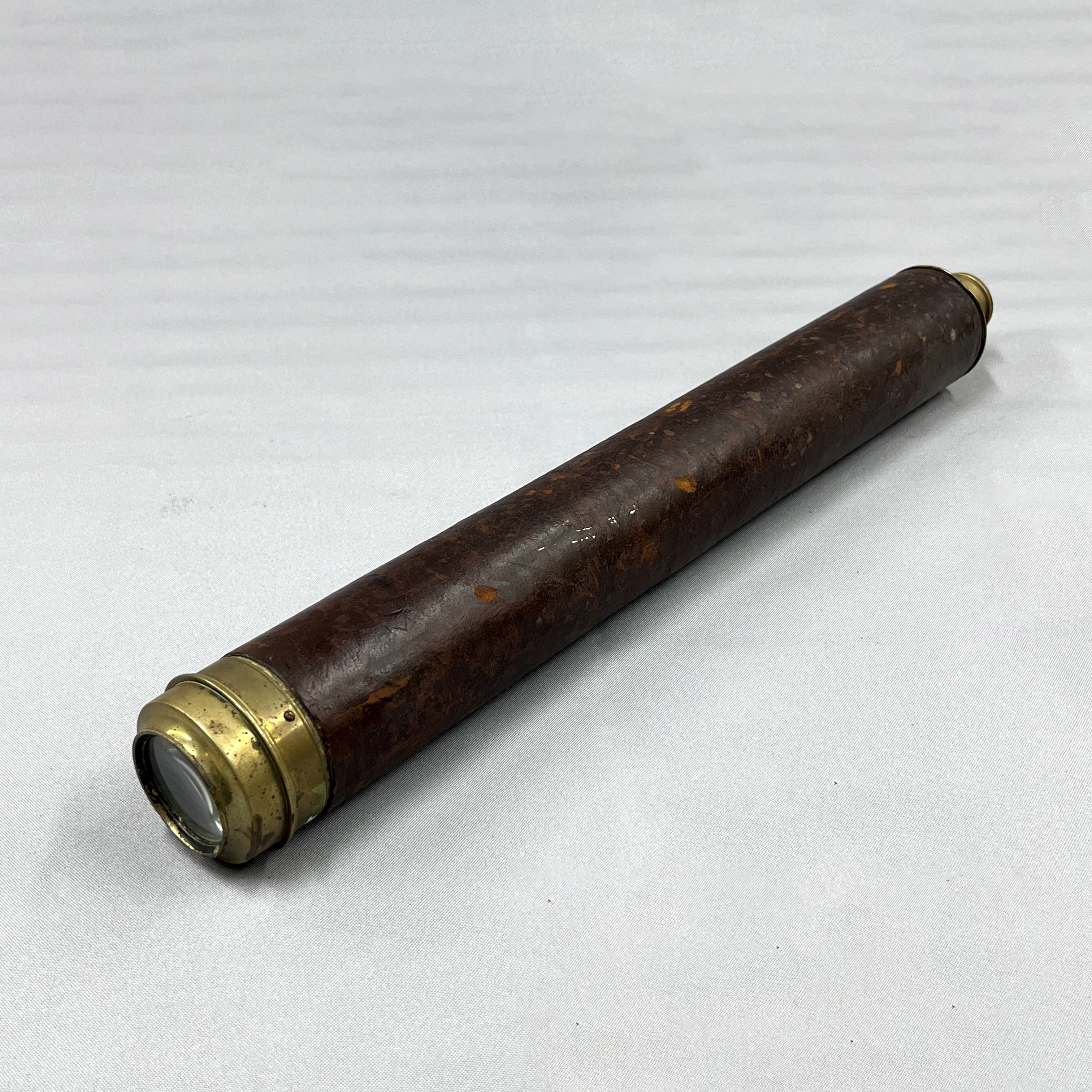 2025/07/14, object photographed in collections storage for database