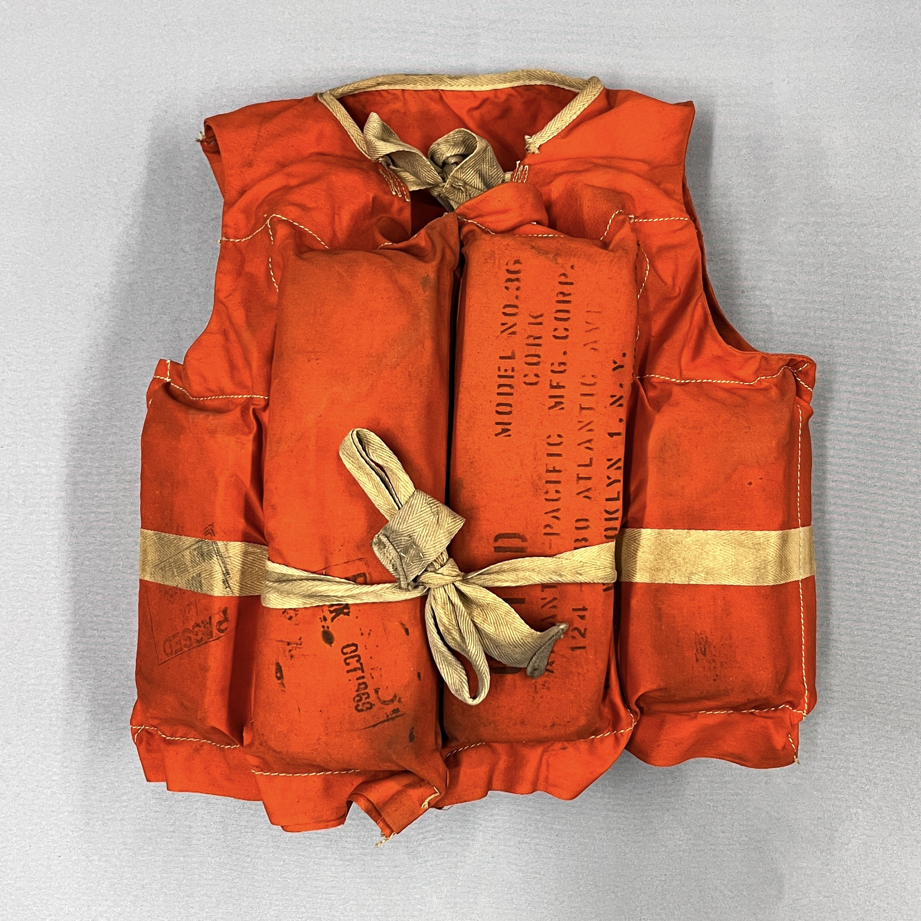 2025/07/14, object photographed in collections storage for database