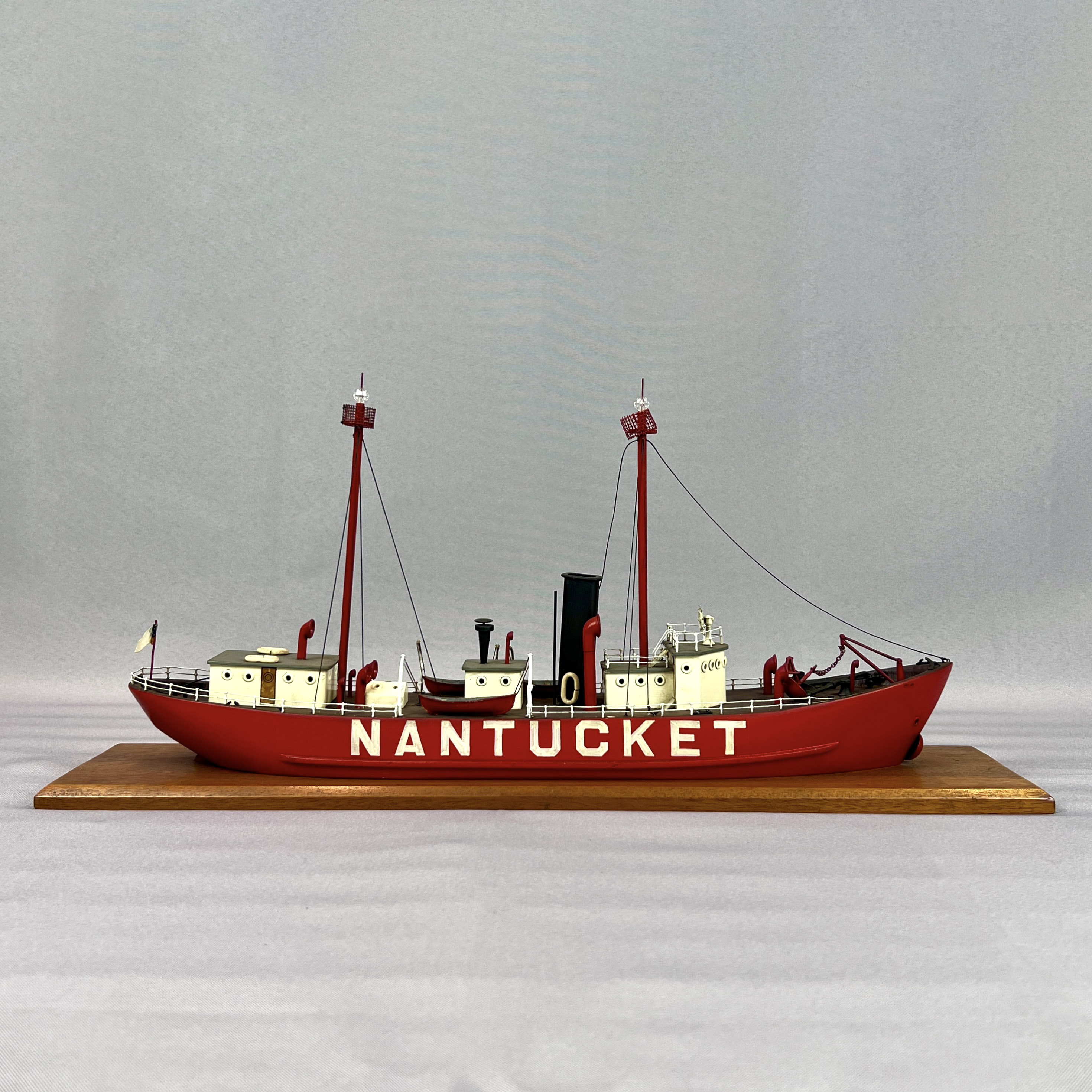 2025/07/10, object photographed in collections storage for database