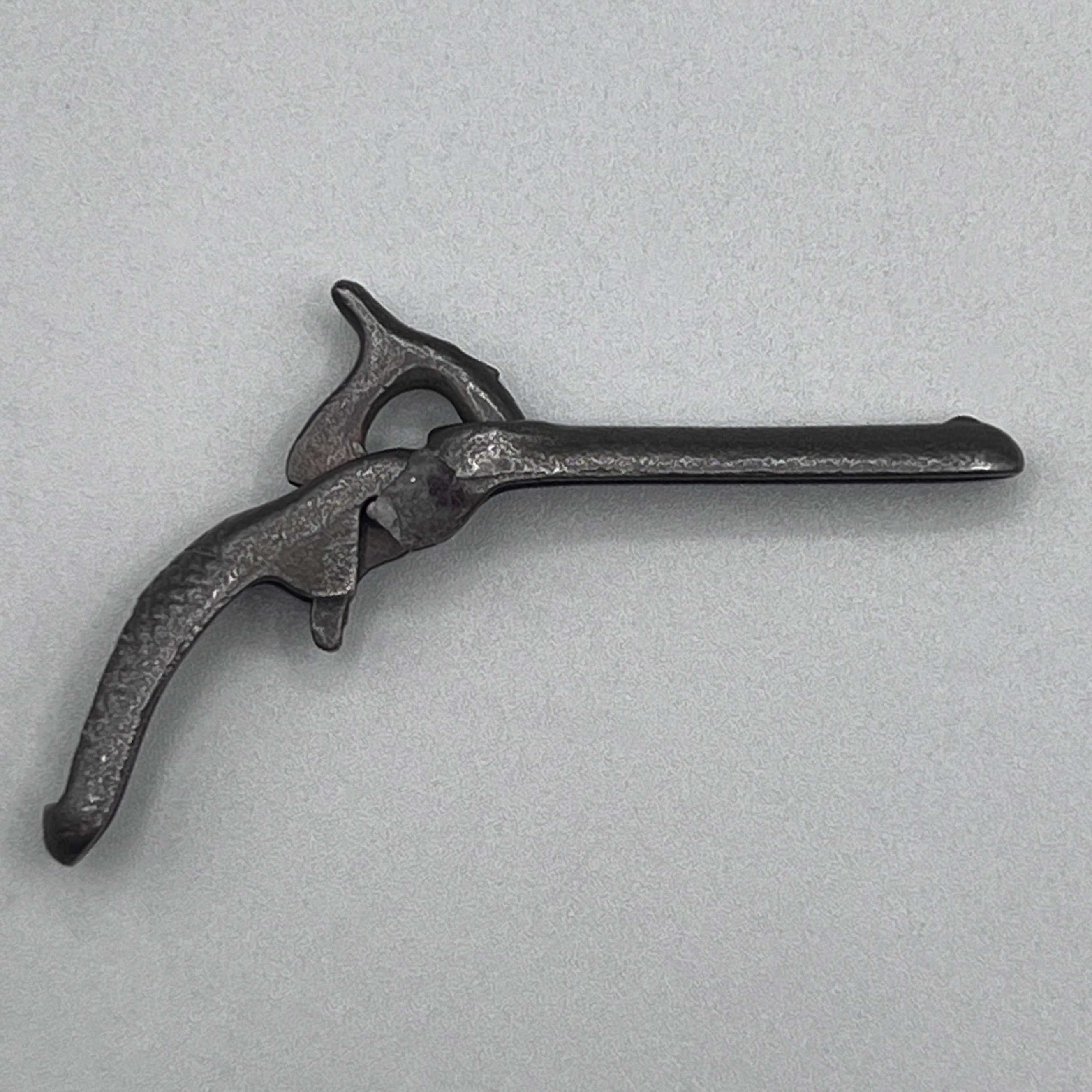 2025/08/18, object photographed in collections storage for database