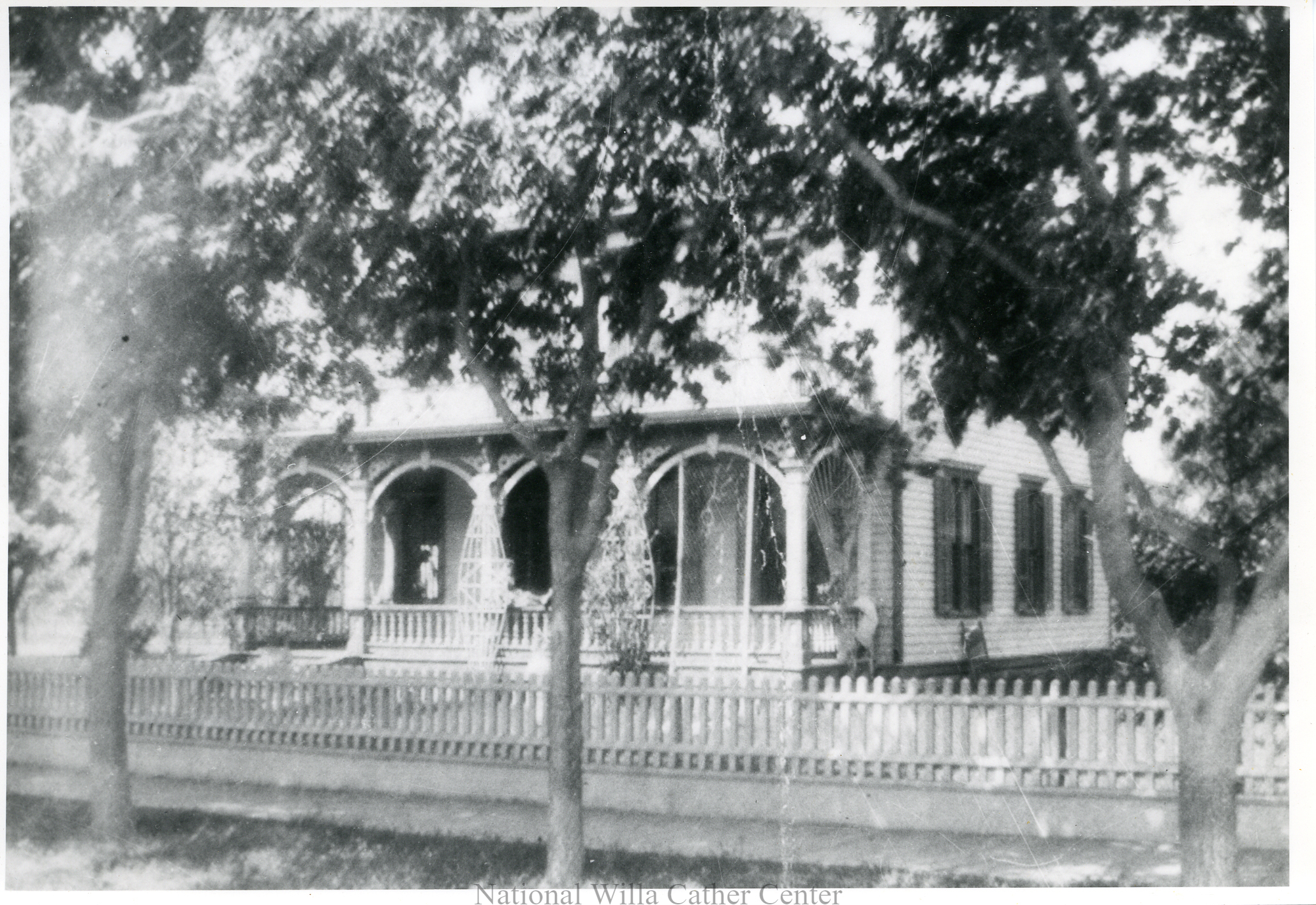 Image description is not available for PHO-4-W689-184