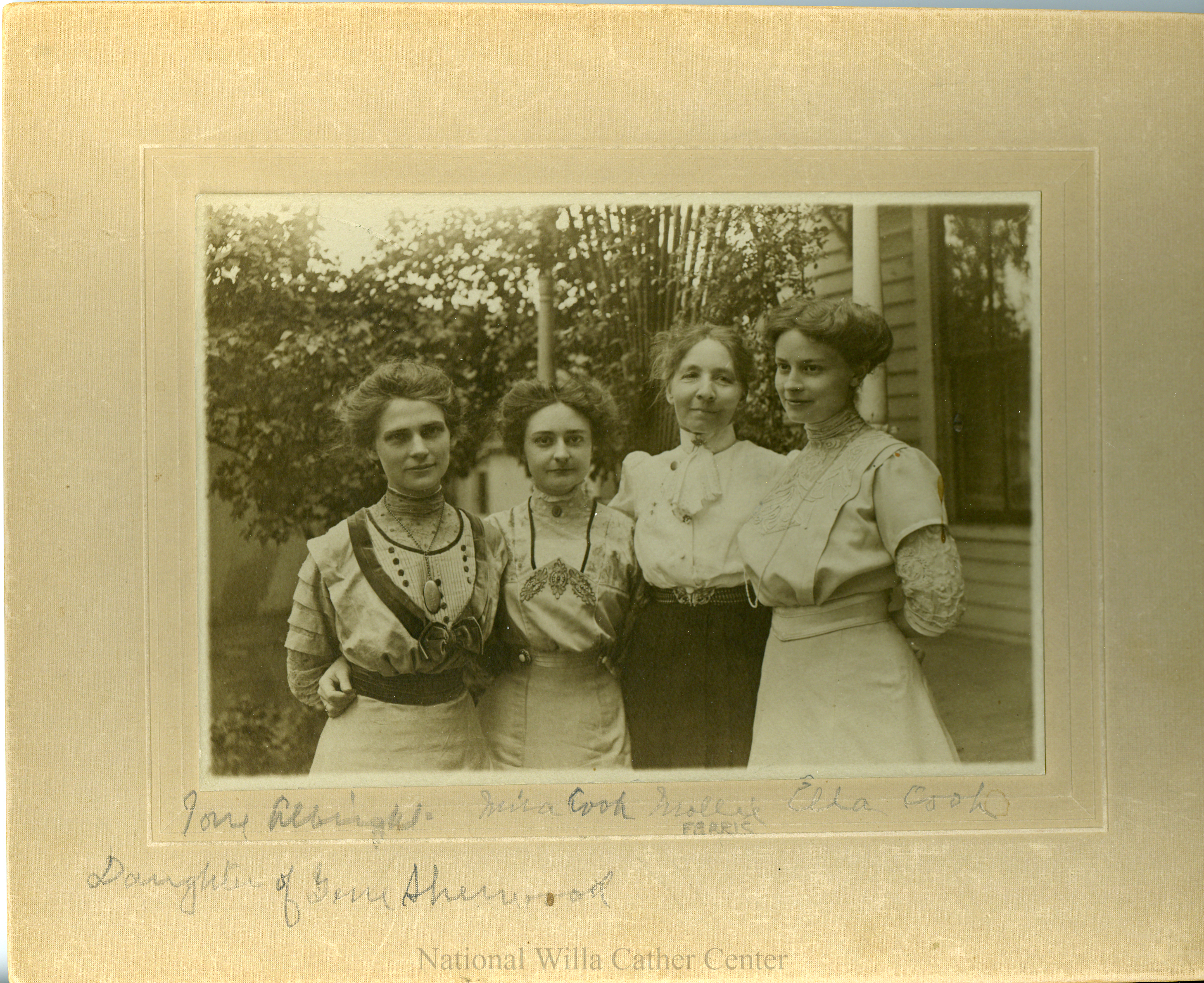 Image description is not available for PHO-4-W689-290