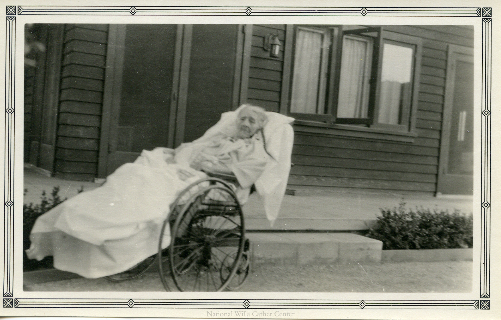 Image description is not available for PHO-4-W689-8