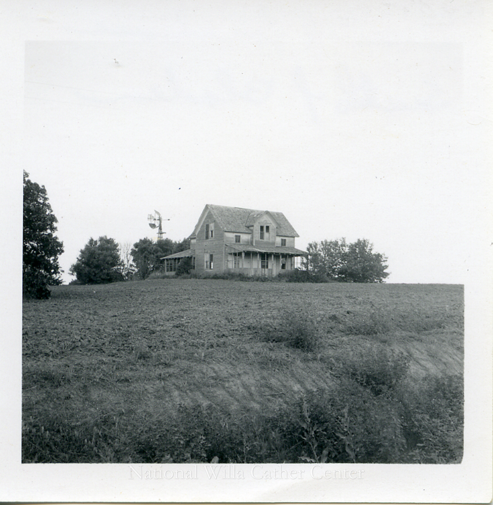 Image description is not available for PHO-4-W689-630