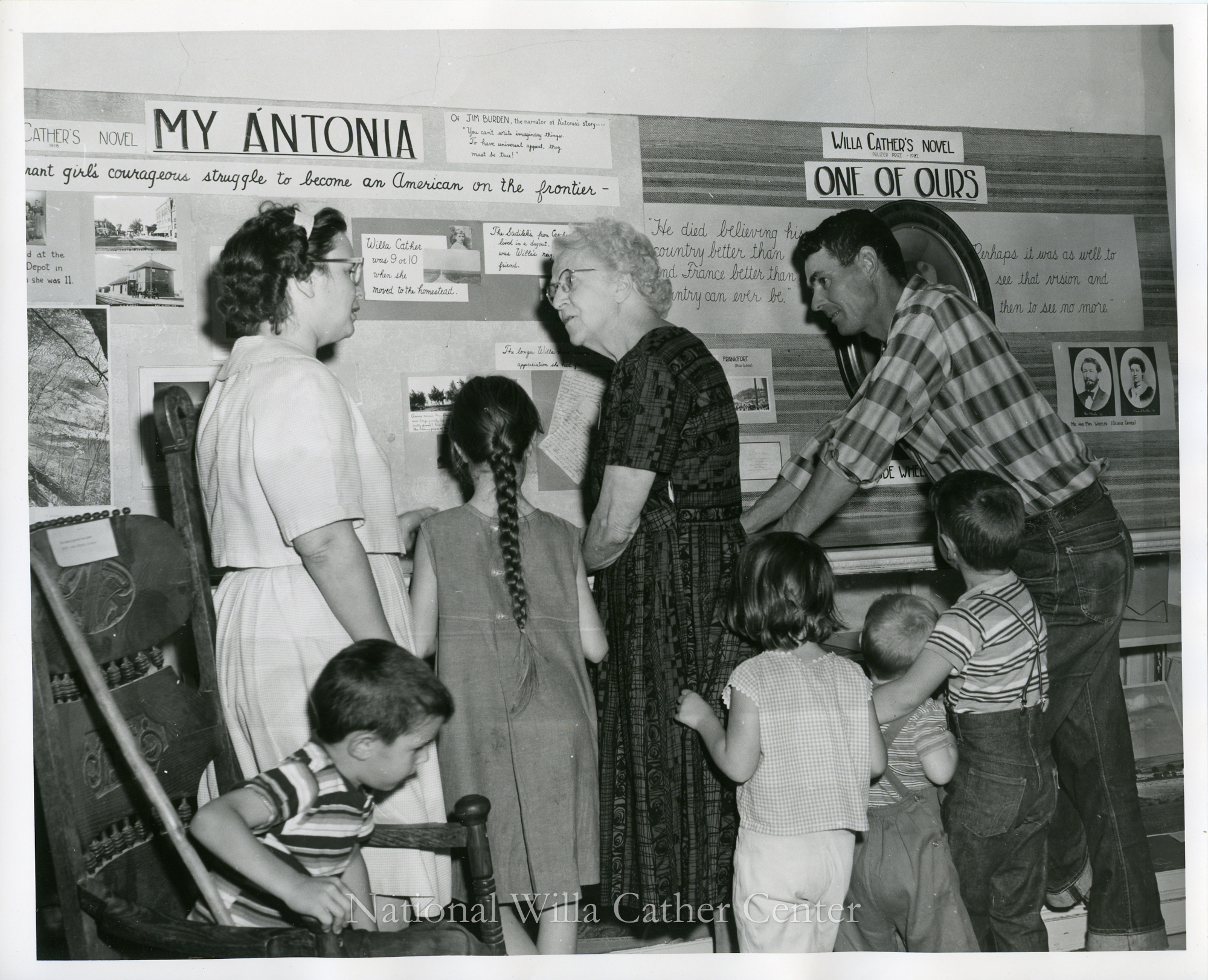 Image description is not available for PHO-4-W689-812