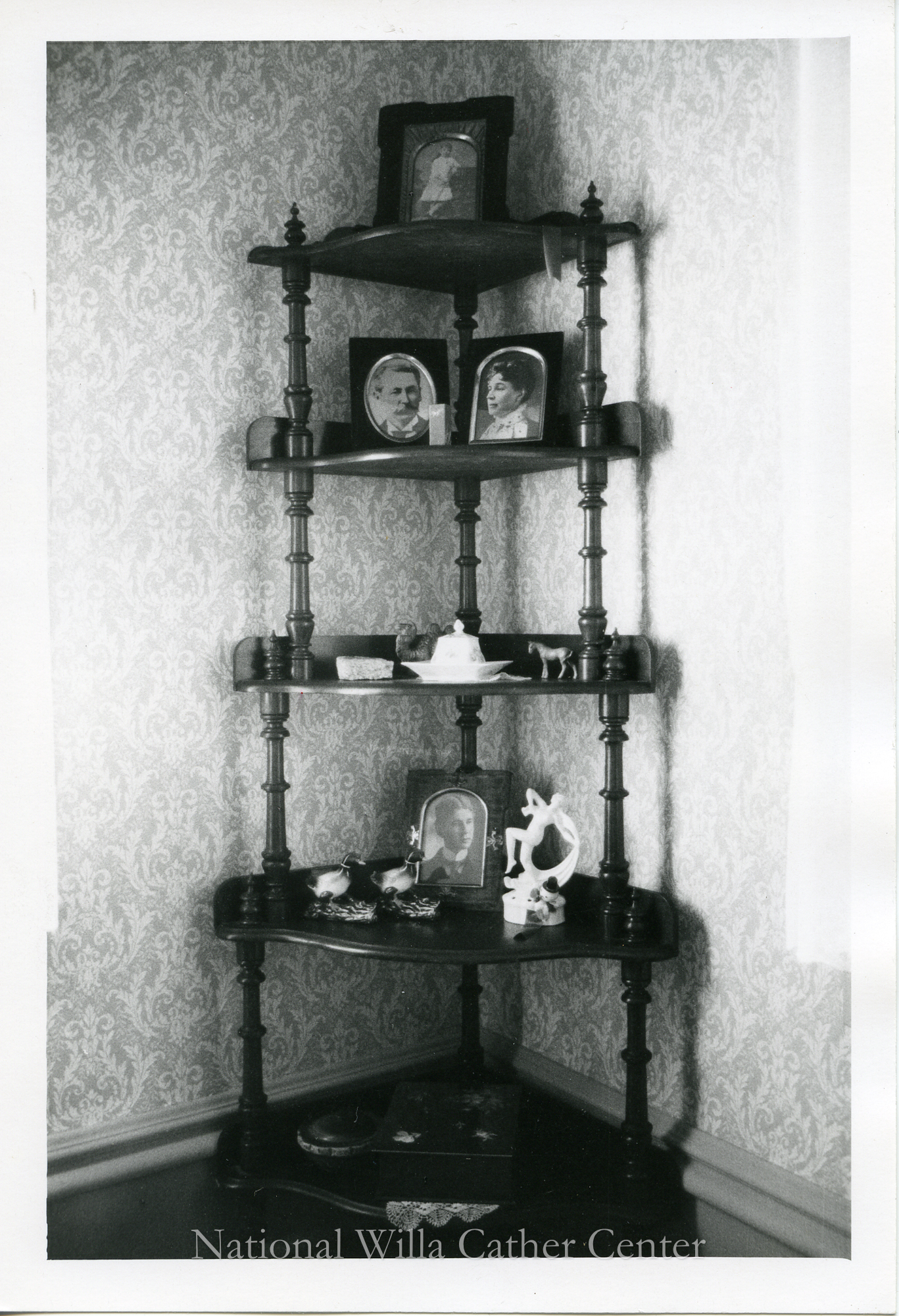 Image description is not available for PHO-4-W689-845