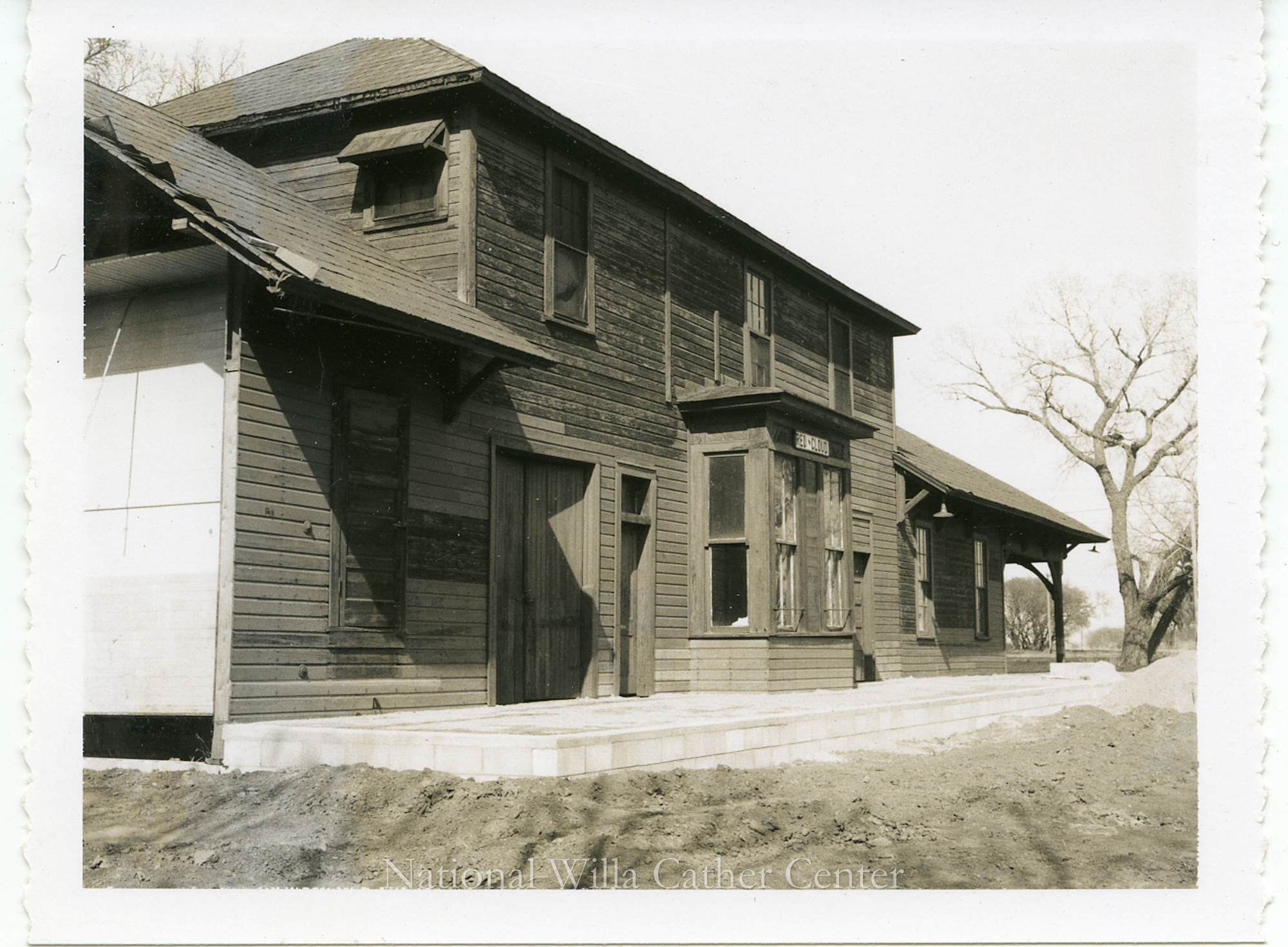 Image description is not available for PHO-4-W689-1057