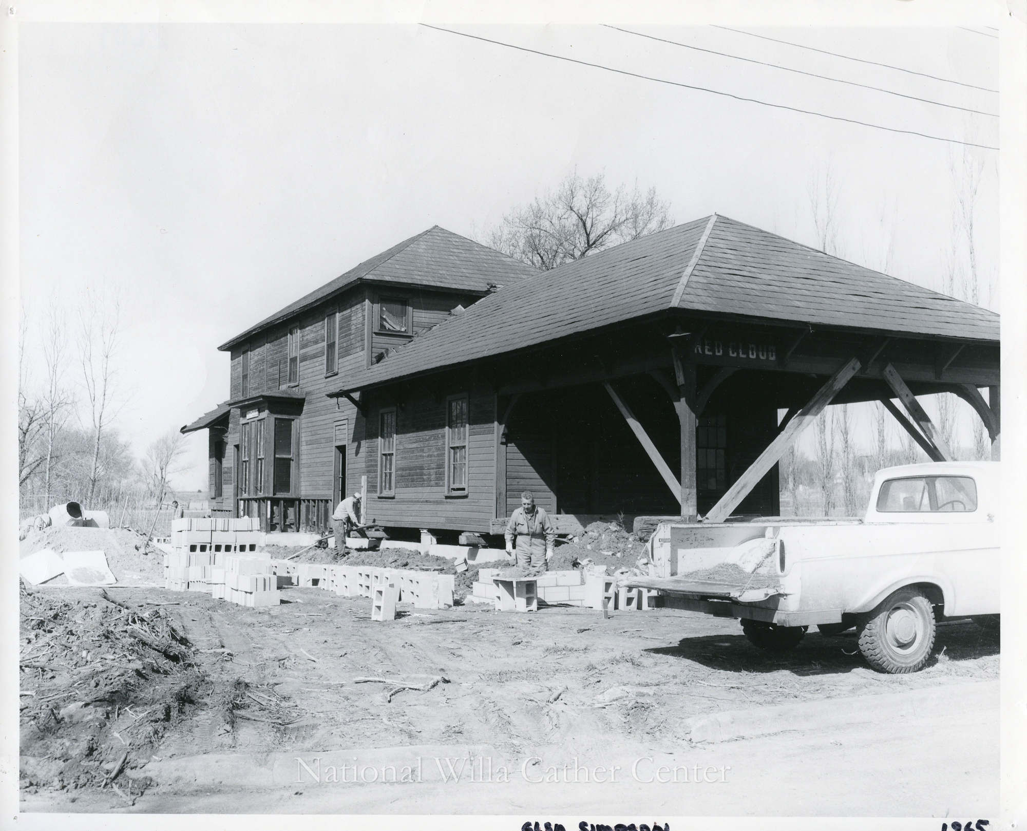 Image description is not available for PHO-4-W689-1083