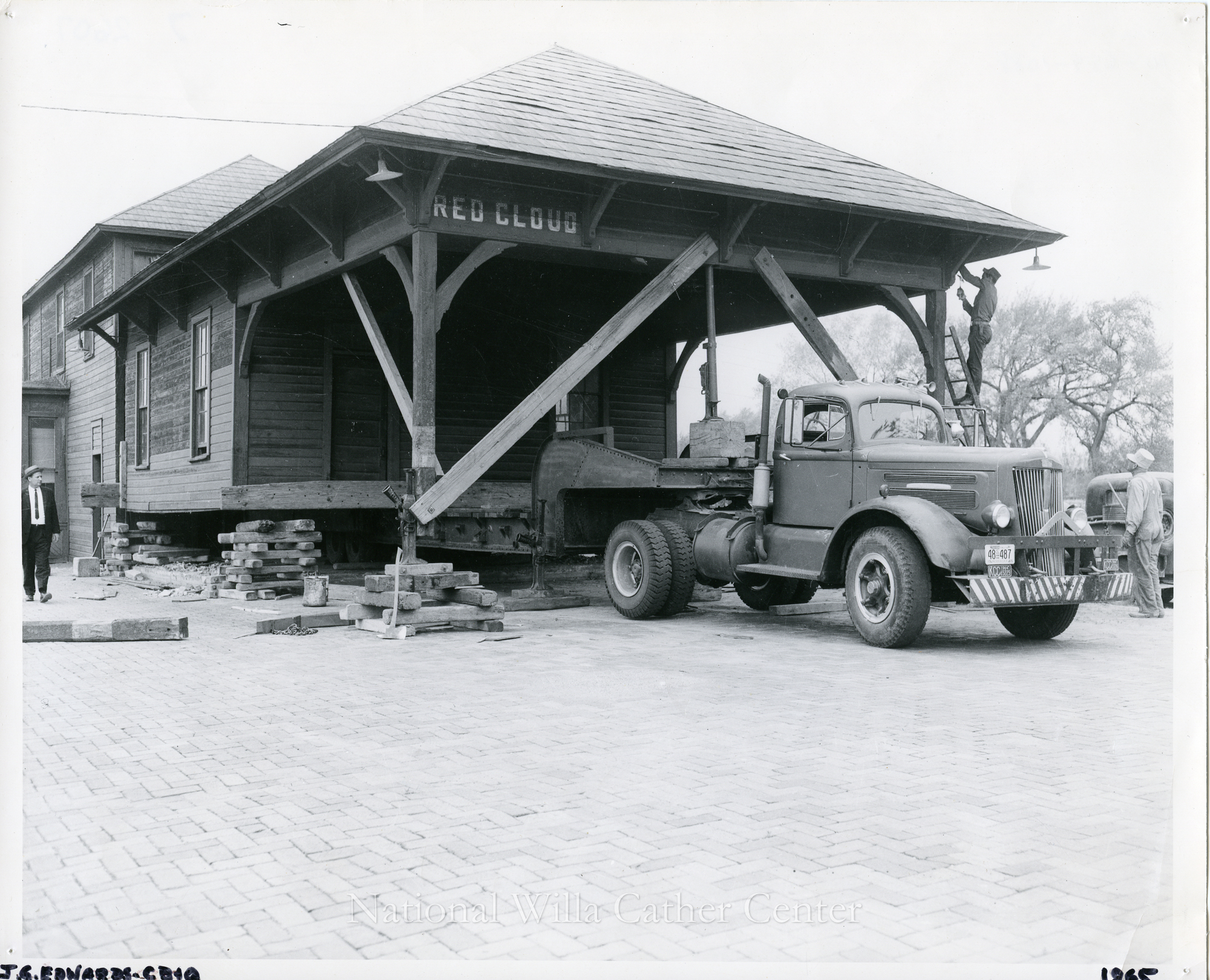 Image description is not available for PHO-4-W689-1088