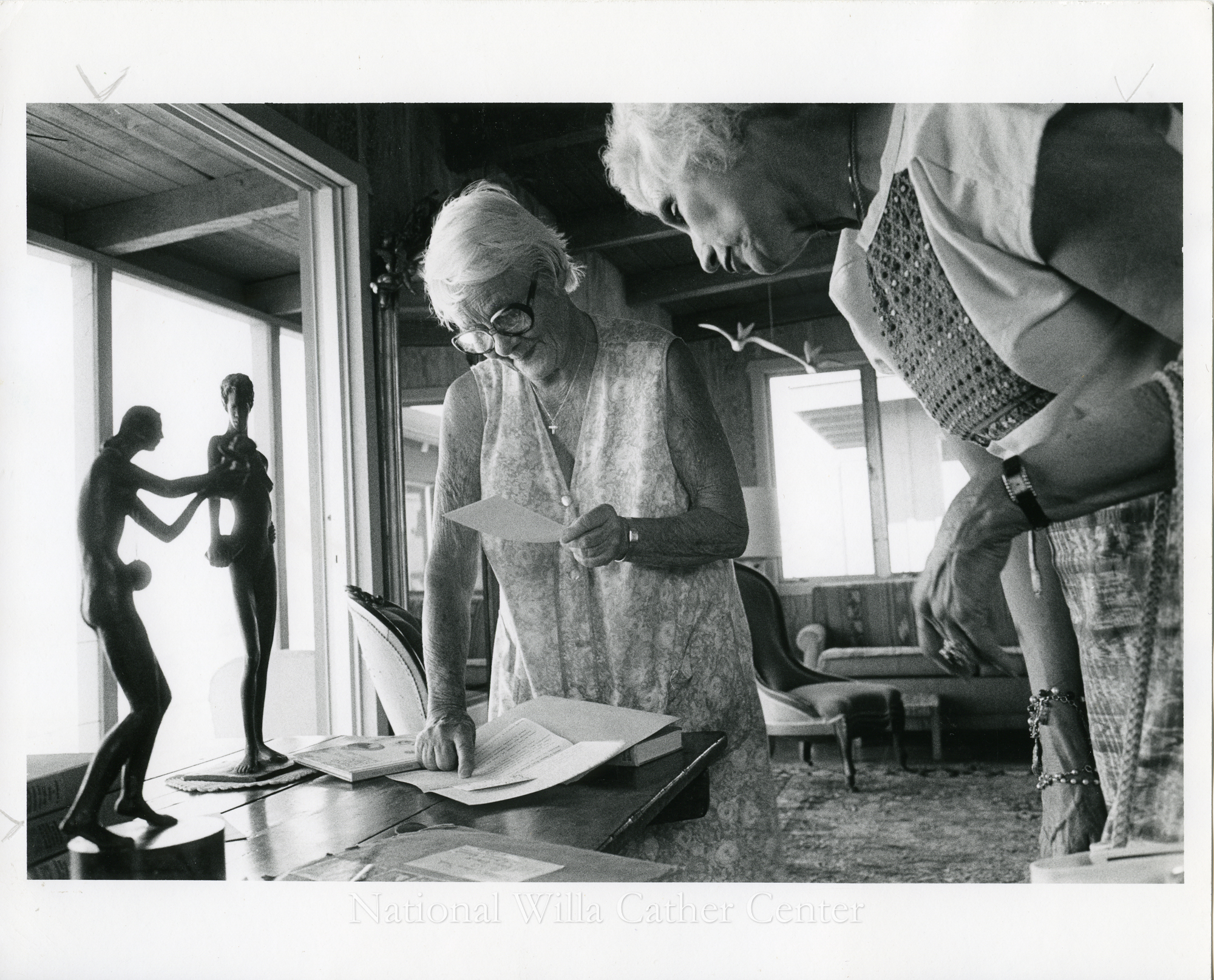 Image description is not available for PHO-4-W689-1358